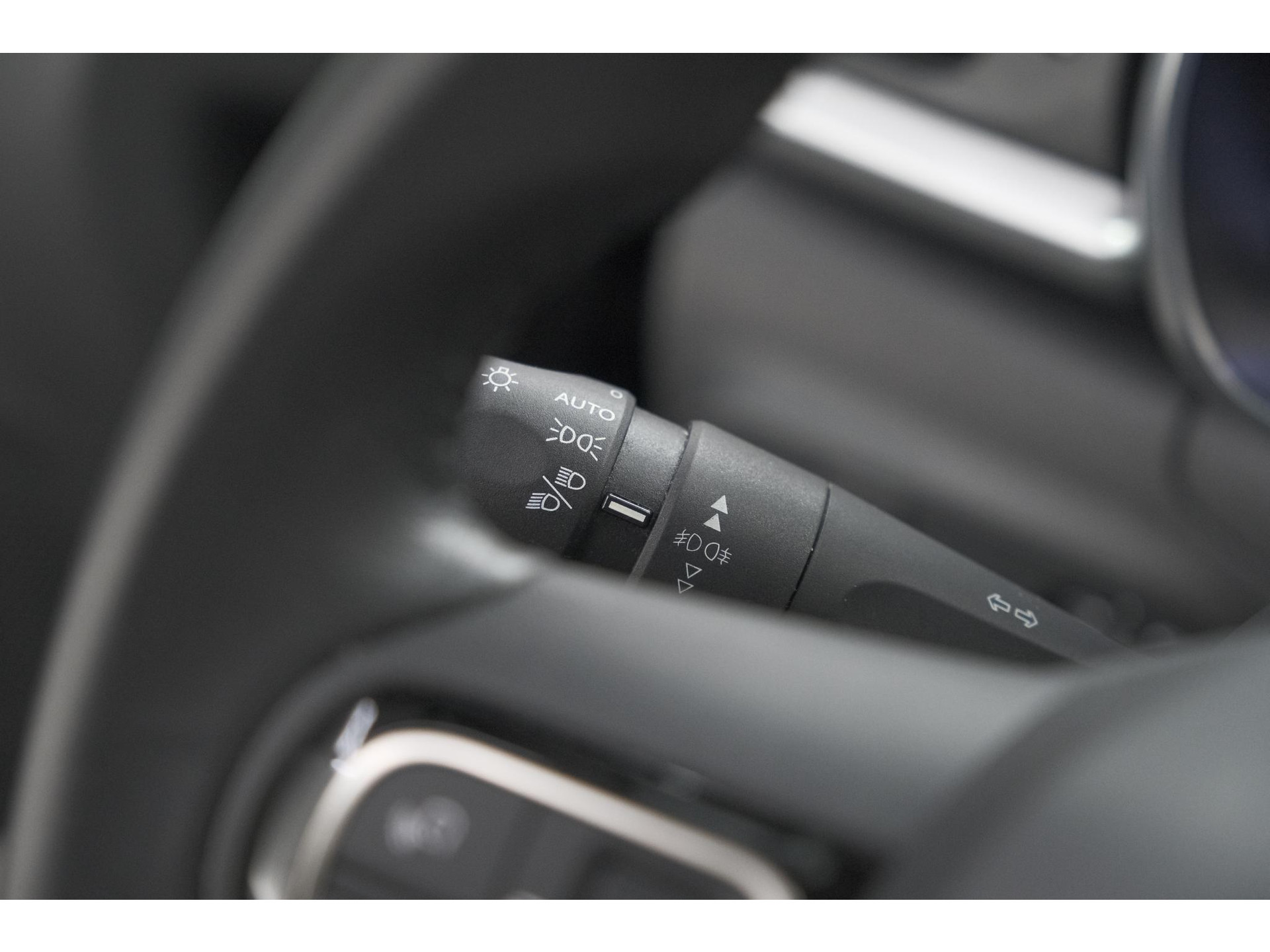 Citroen C3 PureTech 82 Feel Edition | Apple Carplay | Parkeersensoren | Navigatie | Climate Control | 16 Inch Velgen