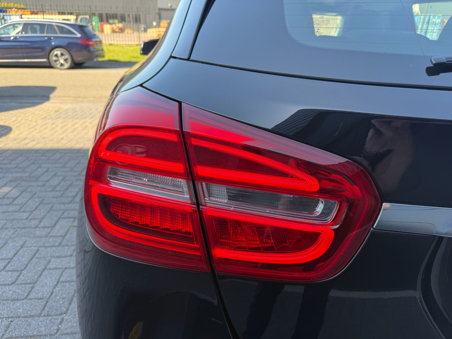Mercedes-Benz GLA-klasse 200 Prestige | 1E EIGENAAR | 3/6/12MND GARANTIE| AUTOMAAT | PANO | LED | TREKHAAK | CRUISE | LMV |