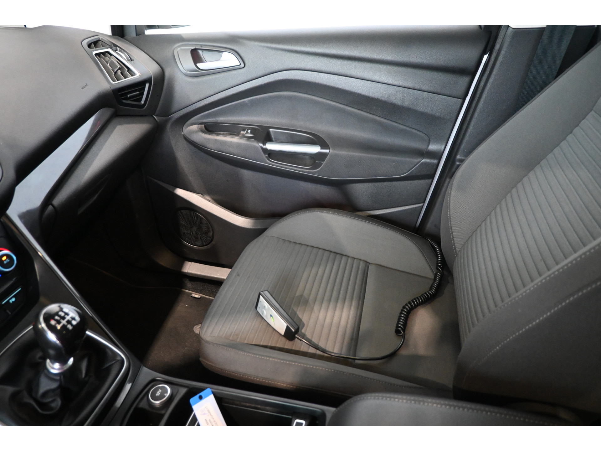 Ford C-Max 1.0 Titanium Clima Cruise control Navigatie Rijklaarprijs Inruil Mogelijk!