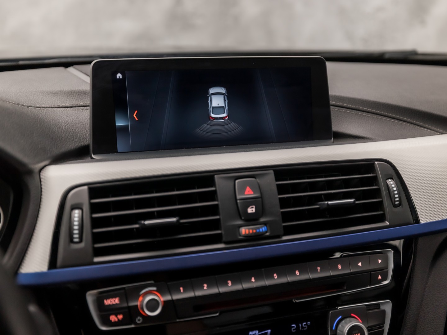 BMW 4-serie Gran Coupé 418i M Sport Automaat (SCHUIFDAK, M PAKKET, GROOT NAVI, HARMAN/KARDON, STOELVERWARMING, GETINT GLAS, SPORTSTOELEN, PARKEERSENSOREN, NIEUWE APK, NIEUWSTAAT)