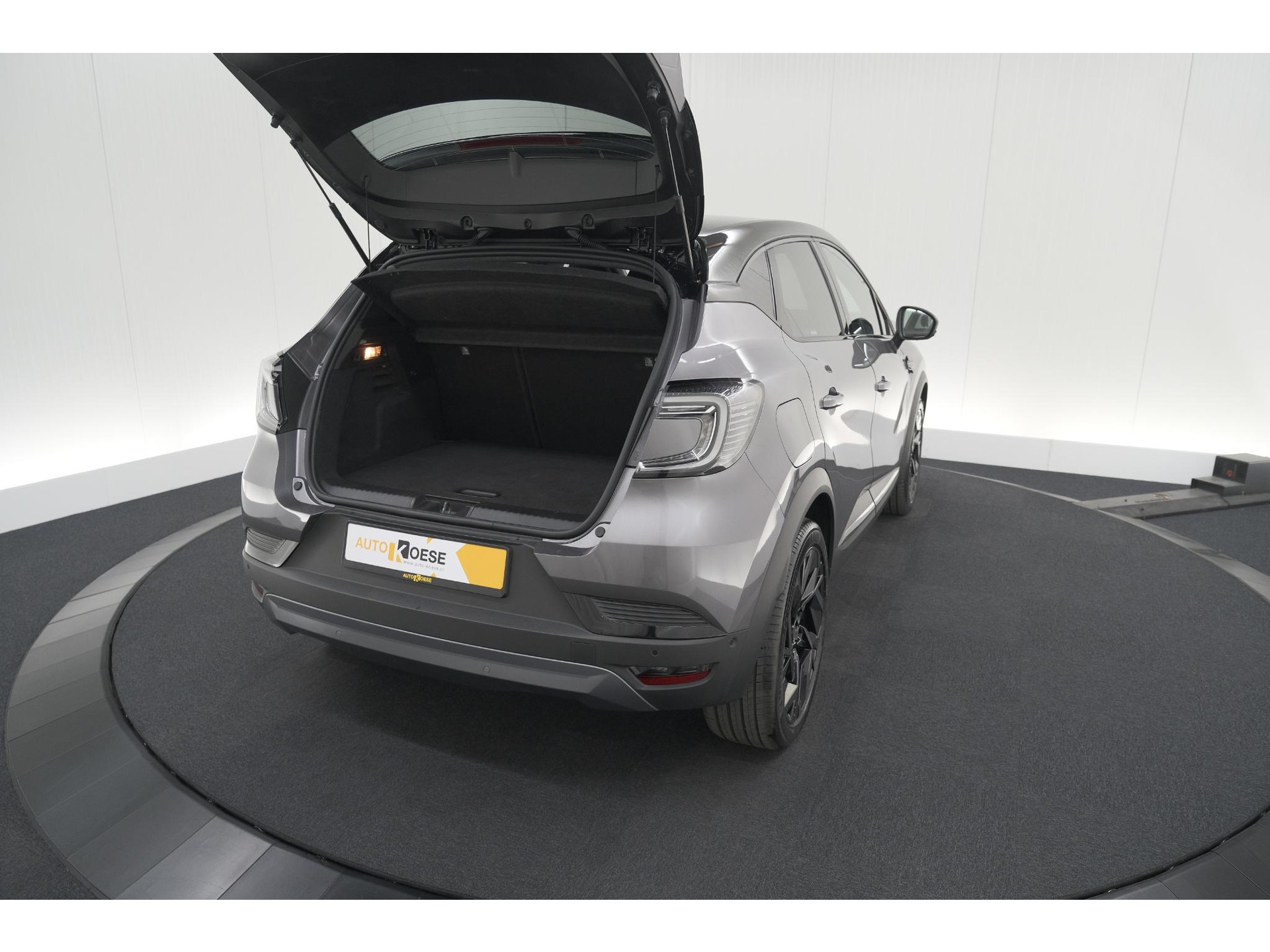 Renault Captur 1.8 E-Tech Full Hybrid 160 Esprit Alpine | 360 Camera | Dodehoekdetectie | Adaptieve Cruise Control