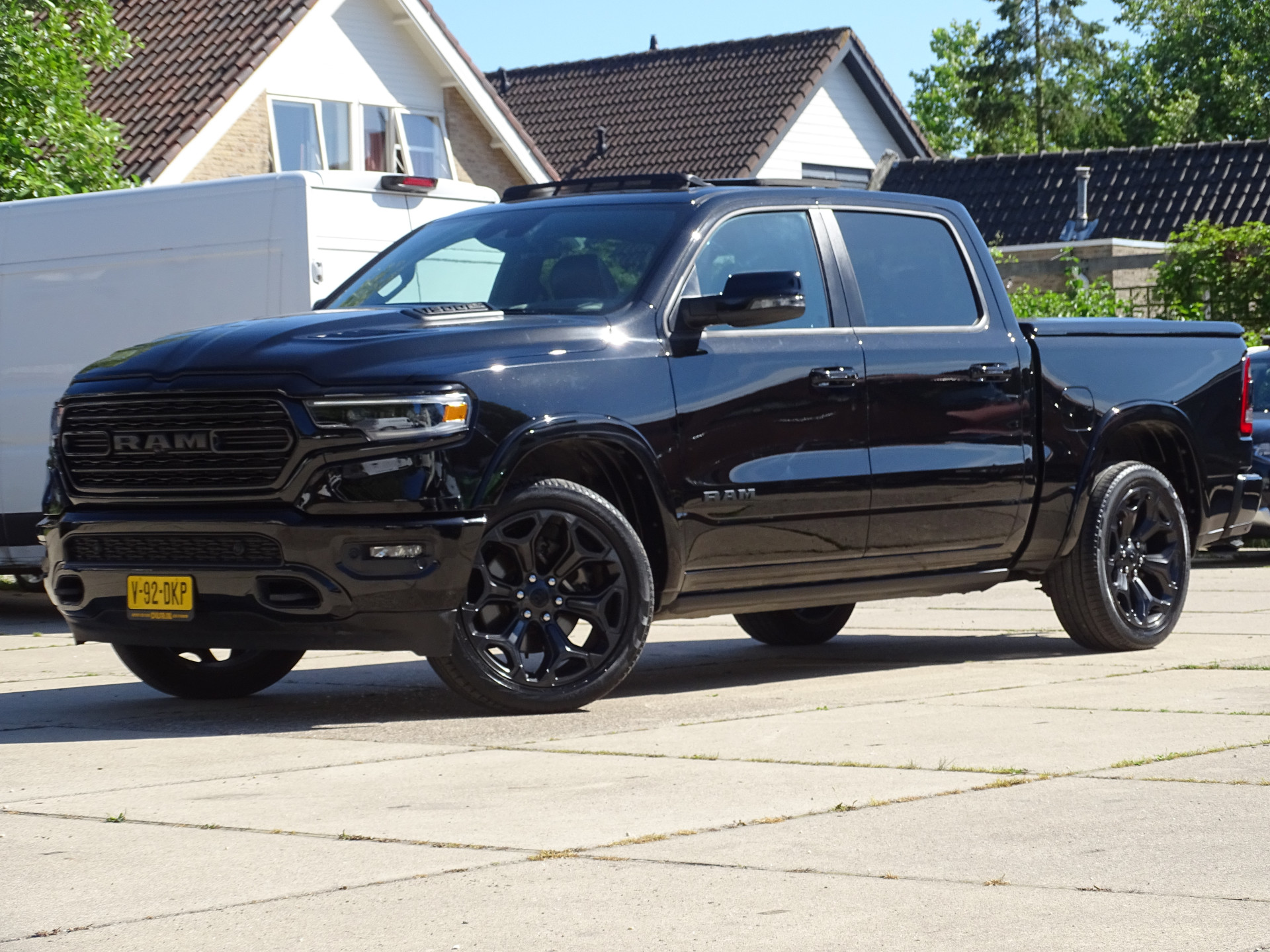 Dodge Ram 1500 5.7 V8 4x4 Crew Cab Limited