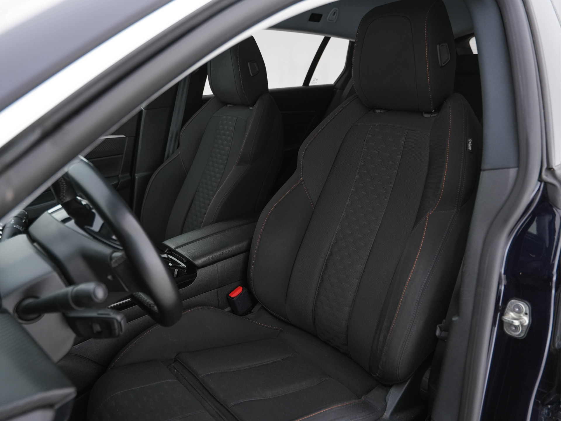 Peugeot 508 SW 1.5 BlueHDI Blue Lease Active Avantage (INCL-BTW) *NAVI-FULLMAP | DIGI-COCKPIT | LANE-ASSIST | SPORT-SEATS | PRIVACY-GLASS | CAMERA | DAB | KEYLESS | ECC | CARBON-INLAY | PDC | CRUISE | 19"ALU*