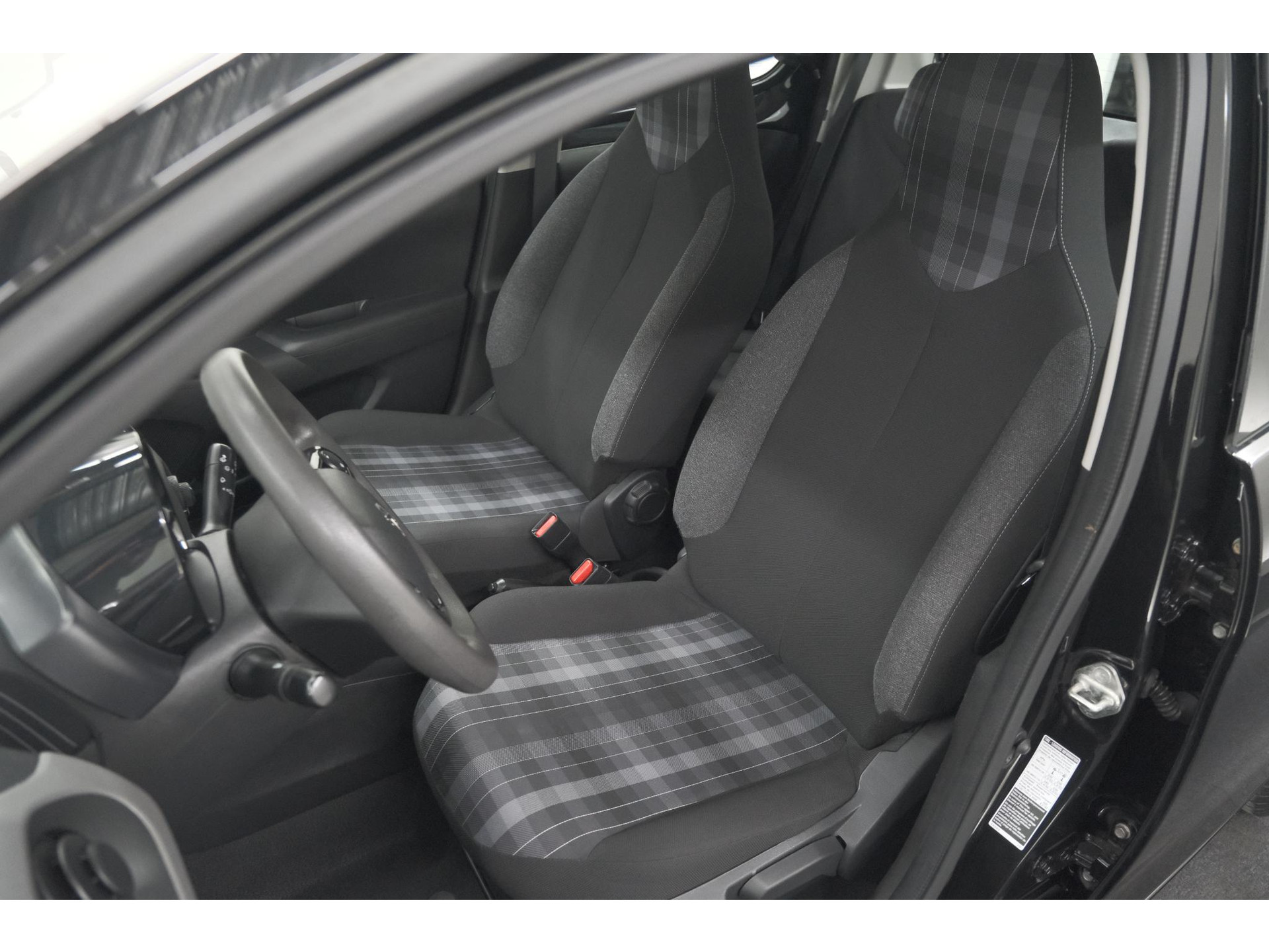 Peugeot 108 1.0 e-VTi Active | Airco | Bluetooth | Elektrische ramen|  5 Deurs