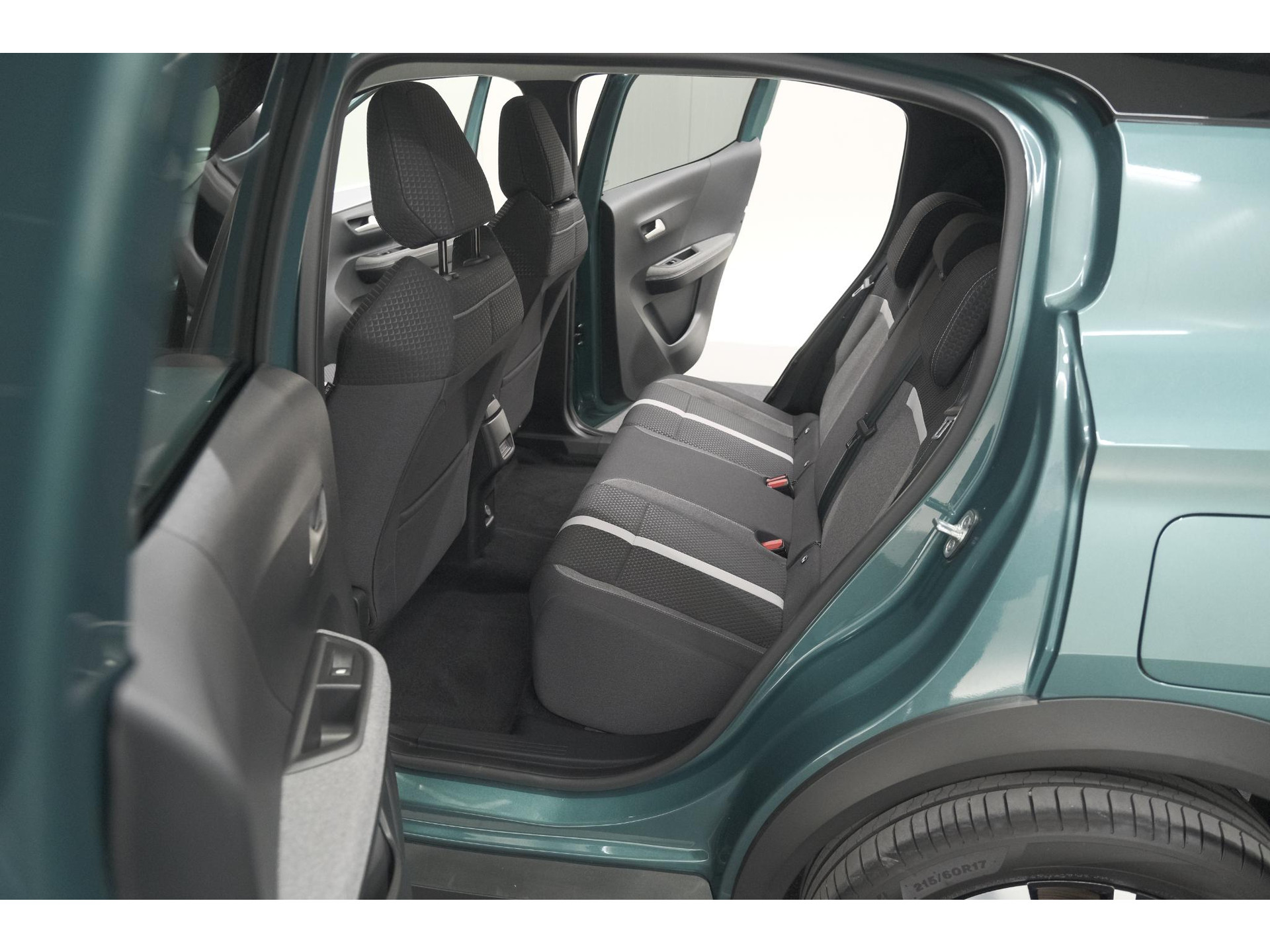 Opel Frontera Electric GS 44 kWh | 11 KW Laadfunctie | Camera | Dodehoekdetectie | Apple Carplay