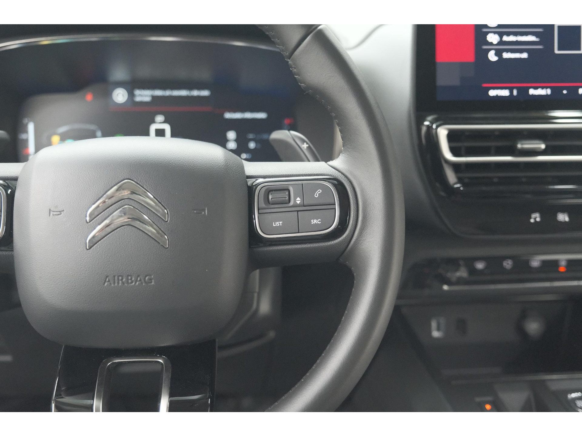 Citroen C5 Aircross Hybrid 136 e-DCS7 Plus | Camera | Navigatie | Parkeersensoren | Apple Carplay