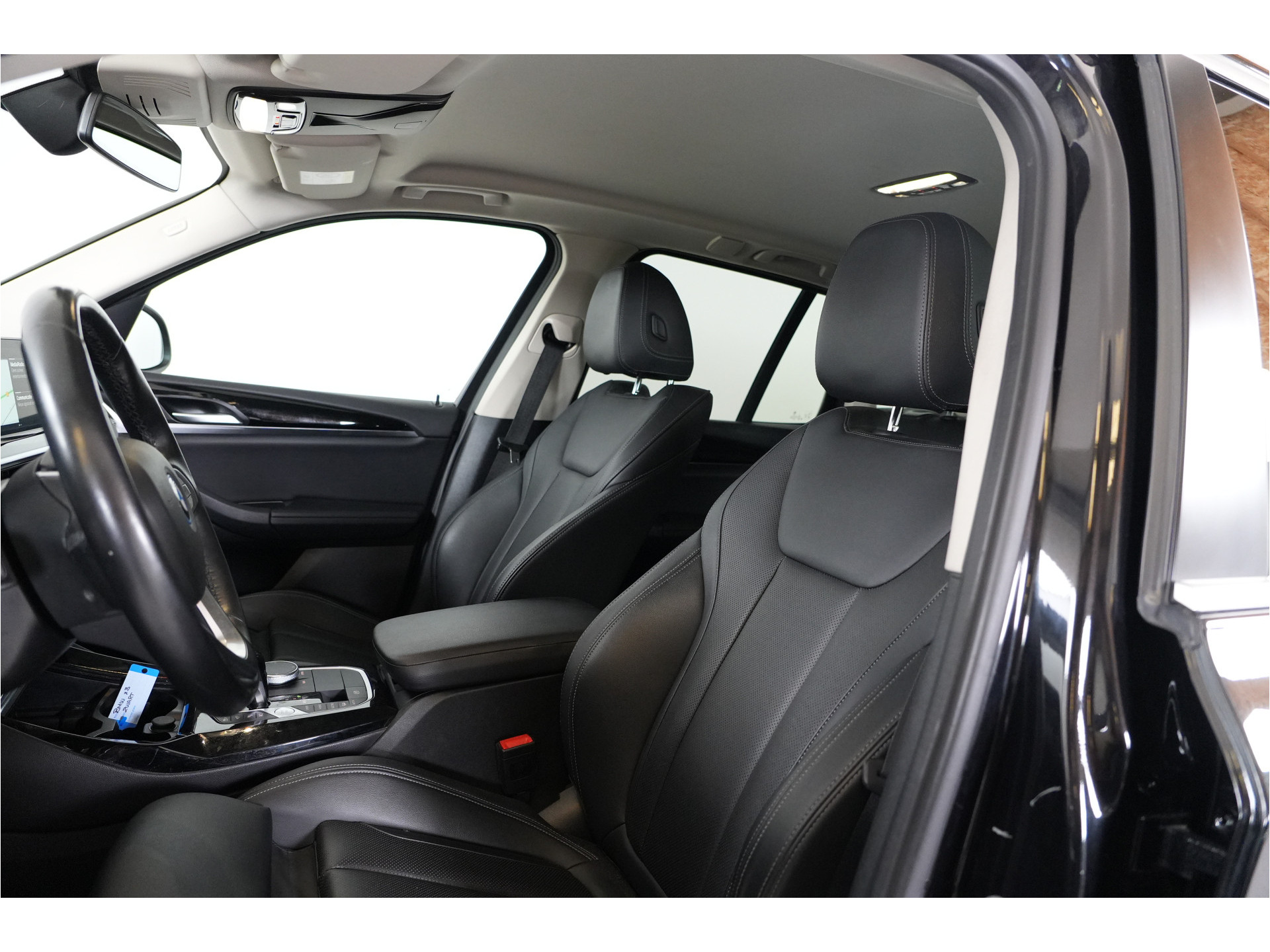 BMW X3 xDrive30e PHEV 293 pk | SOH 96% | Leder | 360° Cam | Adaptive Cruise | Sportstoelen |