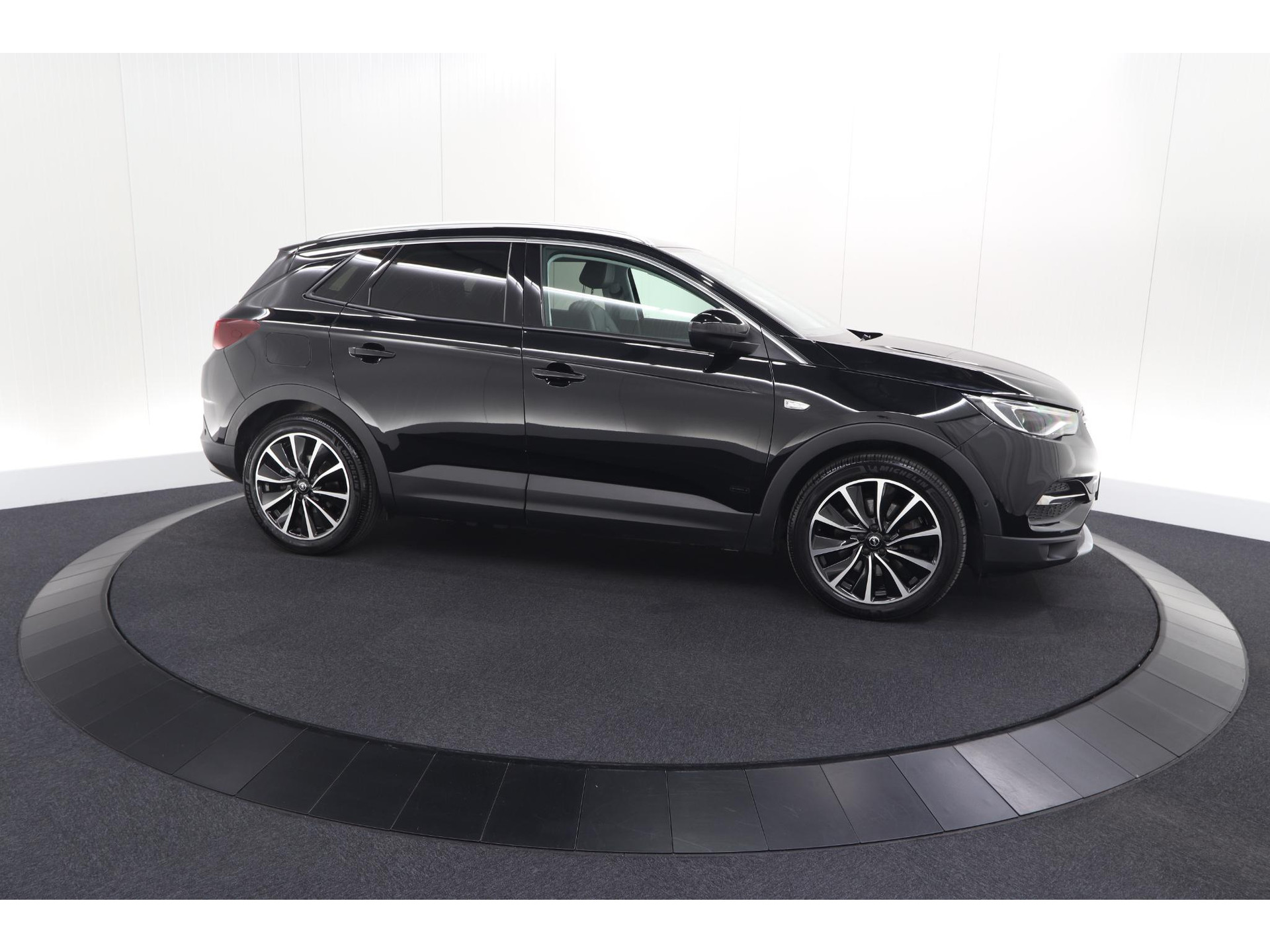 Opel Grandland X 1.6 Turbo 300 Hybrid4 Ultimate | Trekhaak | 360 Camera | Adaptieve Cruise Control | Elektrische Kofferklep