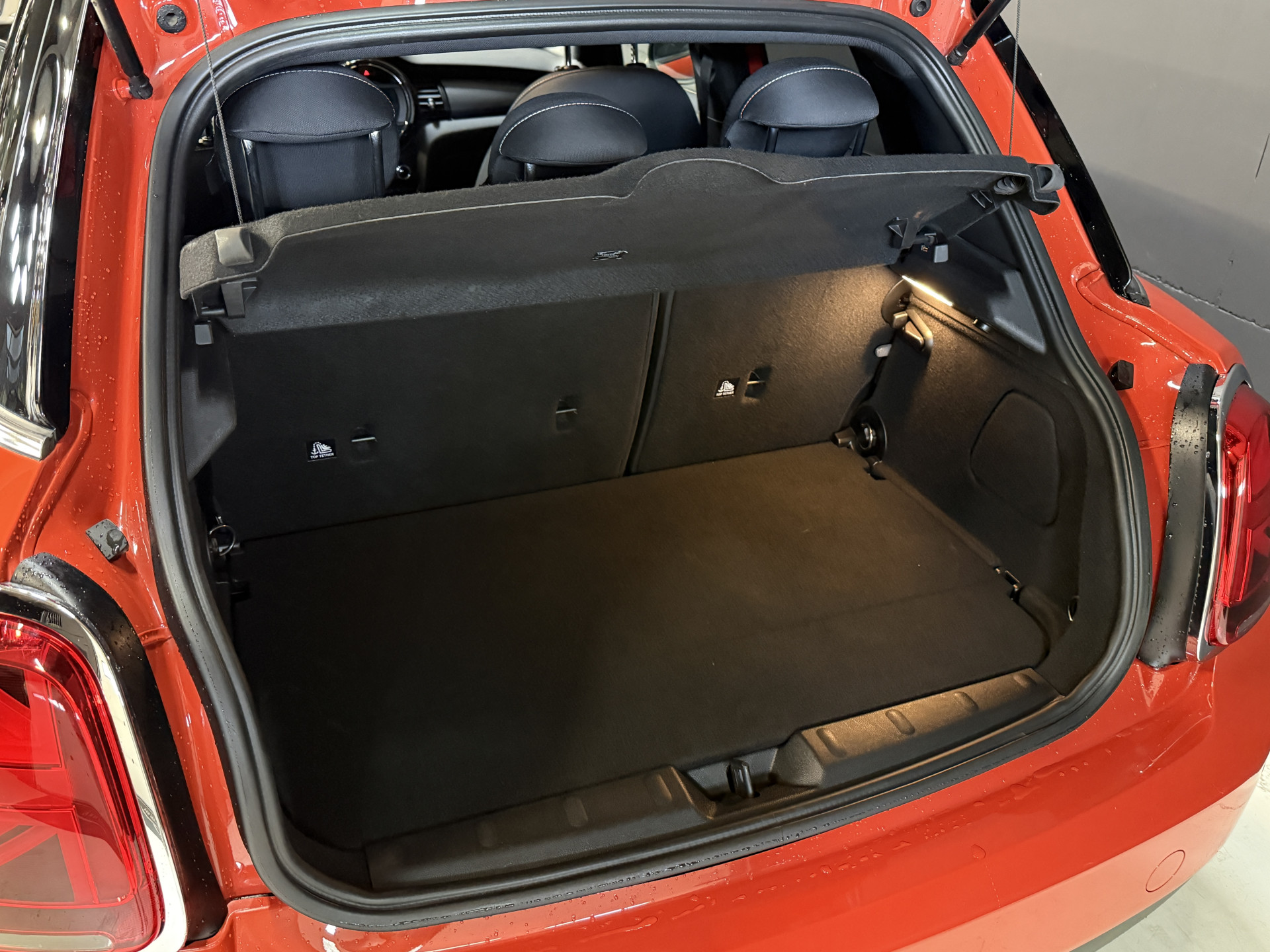 MINI 5-Deurs 1.5 Cooper Pepper | Keyless | Dealeronderhouden | All-Season