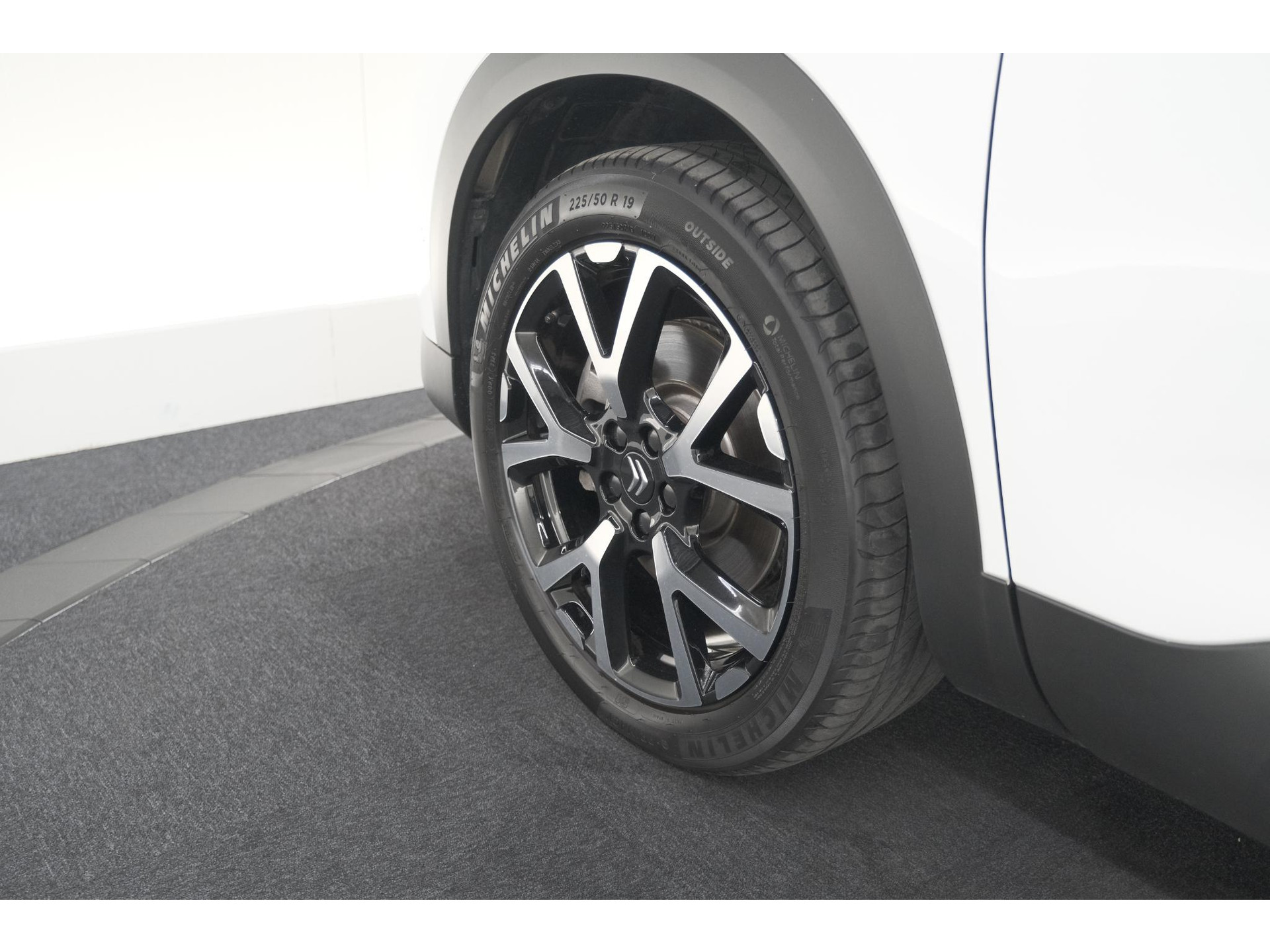 Citroen C5 Aircross 1.6 Plug-in Hybrid 225 Shine | Adaptieve Cruise Control | Pack Ambiance | Camera