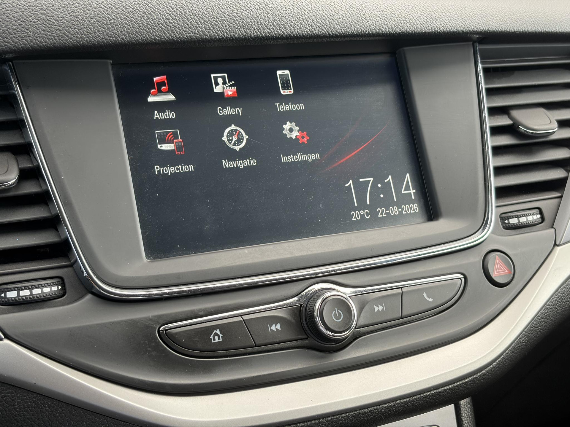 Opel Astra Sports Tourer 1.2 Edition ✓Camera ✓110pk✓2e Eigenaar✓Carplay✓Navi✓Airco✓Cruise✓Pdc✓LED koplampen✓N.A.P.✓6 Bak✓Pdc V+A✓Lm velgen✓Dakdragers ✓Comfortstoelen✓Bj 11-2020✓Apk tot 07-2028