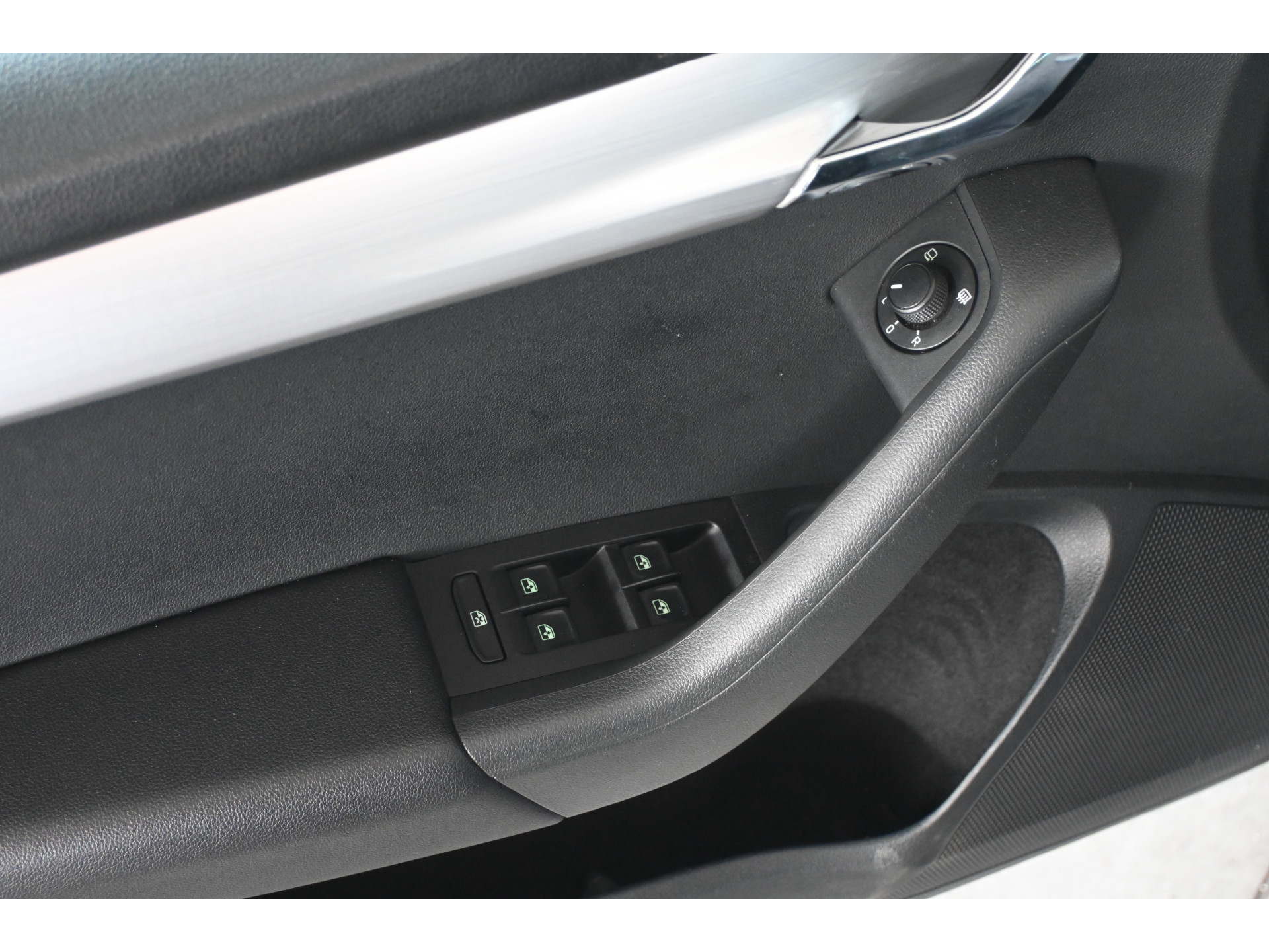 ŠKODA Octavia Combi 1.0 TSI Greentech Business Edition Nap! Navigatie Clima Cruise control Stoelverwarming PDC Inruil Mogelijk!