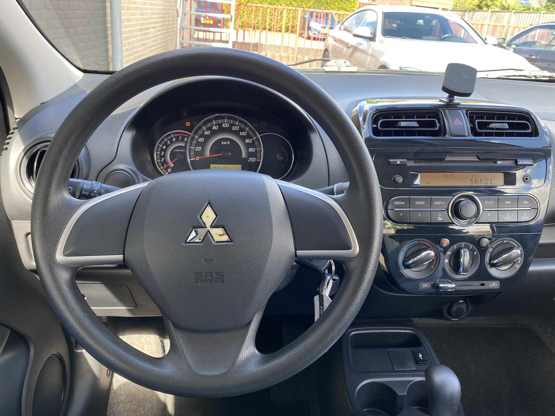 Mitsubishi Space Star 1.0 Cool+ AUT. | airco | elektrisch pakket | mistlampen | radio cd usb speler  |  NL auto