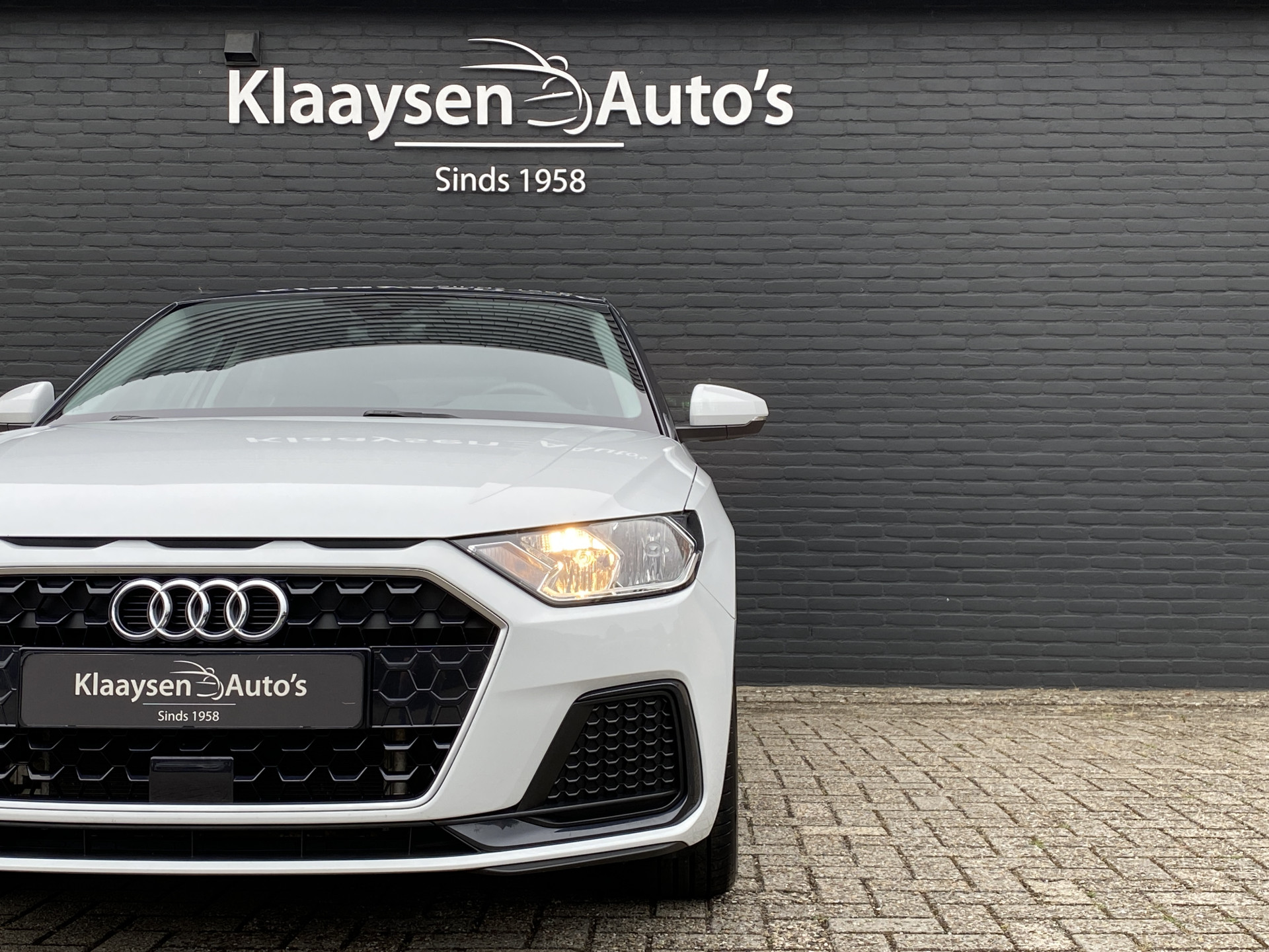 Audi A1 Sportback 30 TFSI Advanced Edition 116 pk AUT. | 1e eigenaar | dealer onderh. | apple carplay | climate control | stoelverw.