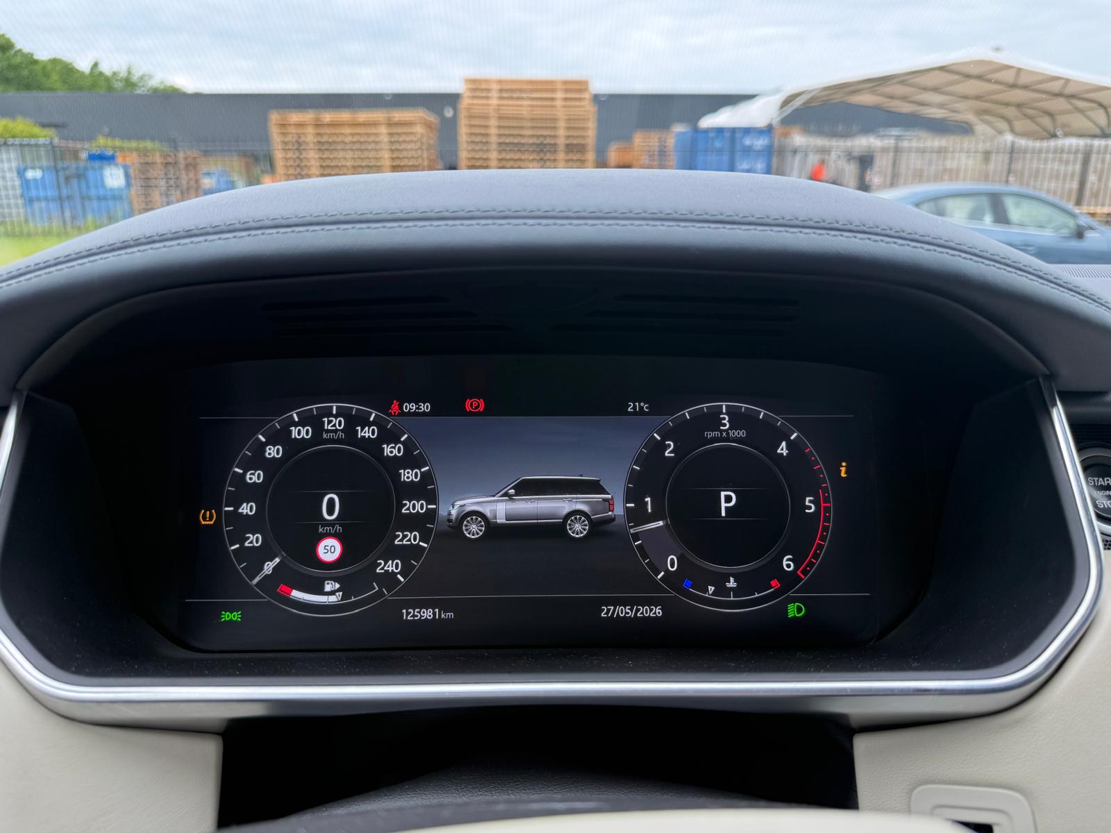 Land Rover Range Rover 3.0 TDV6 Autobiography | 3/6/12MND GARANTIE | PANO | SFEER | CARPLAY | NAVI | STOELMASSAGE | ACC | TREKHAAK |