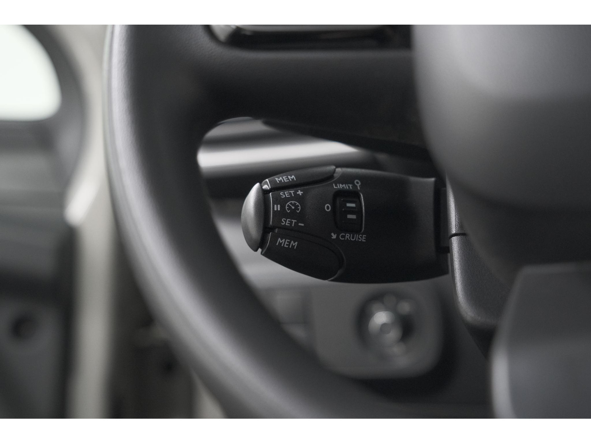 Citroen C3 PureTech 82 S&S Feel Edition | Apple Carplay | Parkeersensoren | Stoelverwarming | Climate Control