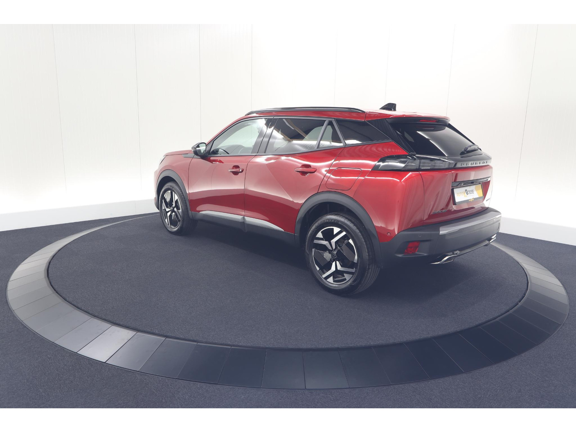 Peugeot 2008 1.2 Hybrid 145 Allure | 360 Camera | Adaptieve Cruise Control | Dodehoekdetectie | Apple Carplay