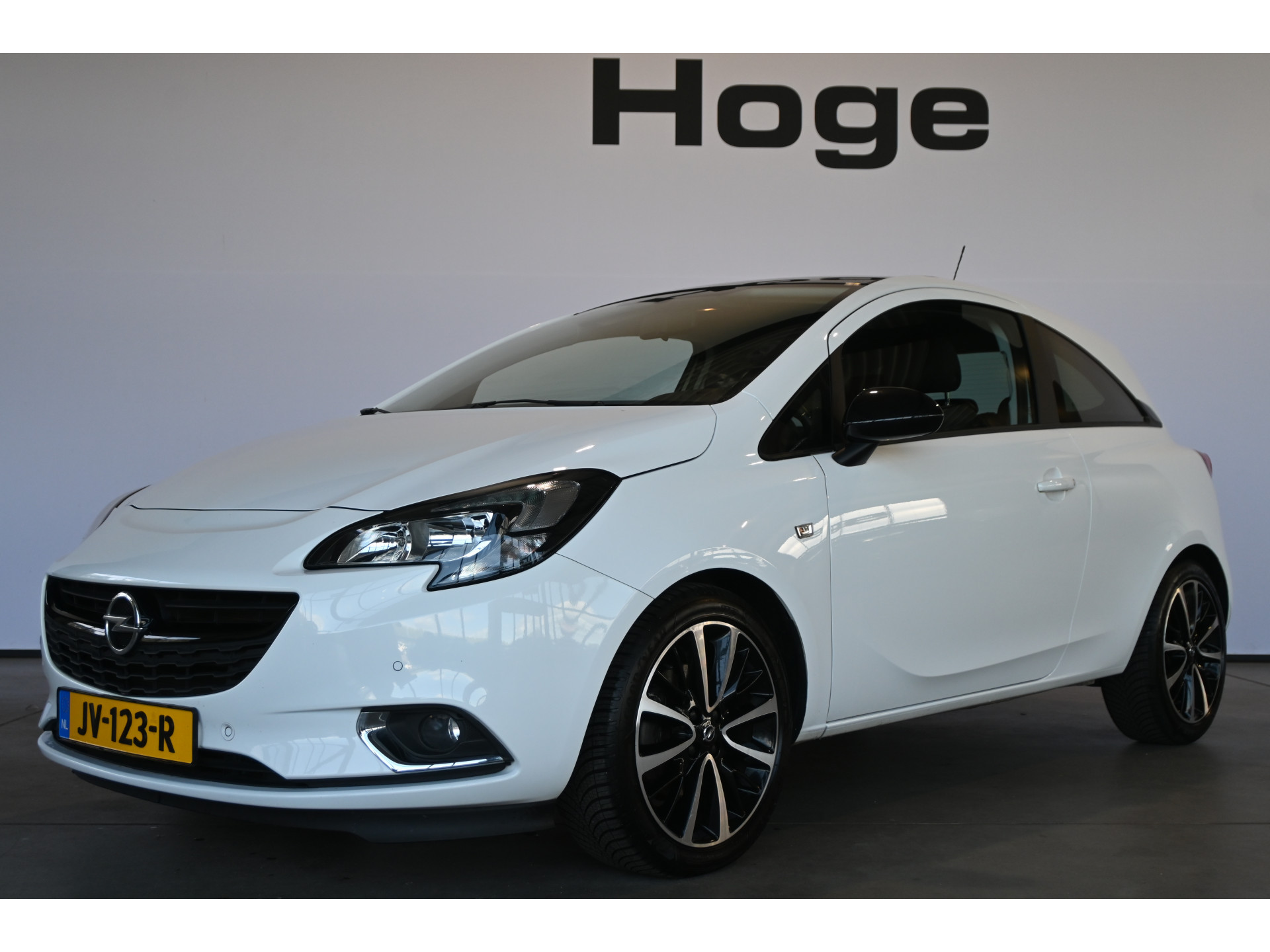 Opel Corsa 1.0 Turbo Color Edition Nap Airco Cruise Pdc Lichtmetaal 1e Eigenaar 100% Onderhouden! Inruil Mogelijk!