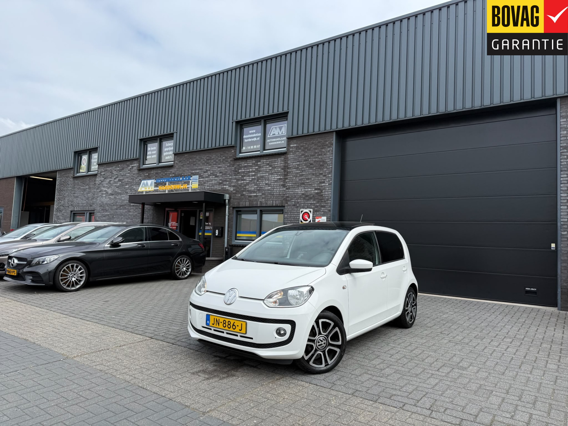 Volkswagen Up! 1.0 high up! BlueMotion | 2E EIGENAAR | 3/6/12MND GARANTIE | PANO | CRUISE | AIRCO | NAVI | FENDER AUDIO |