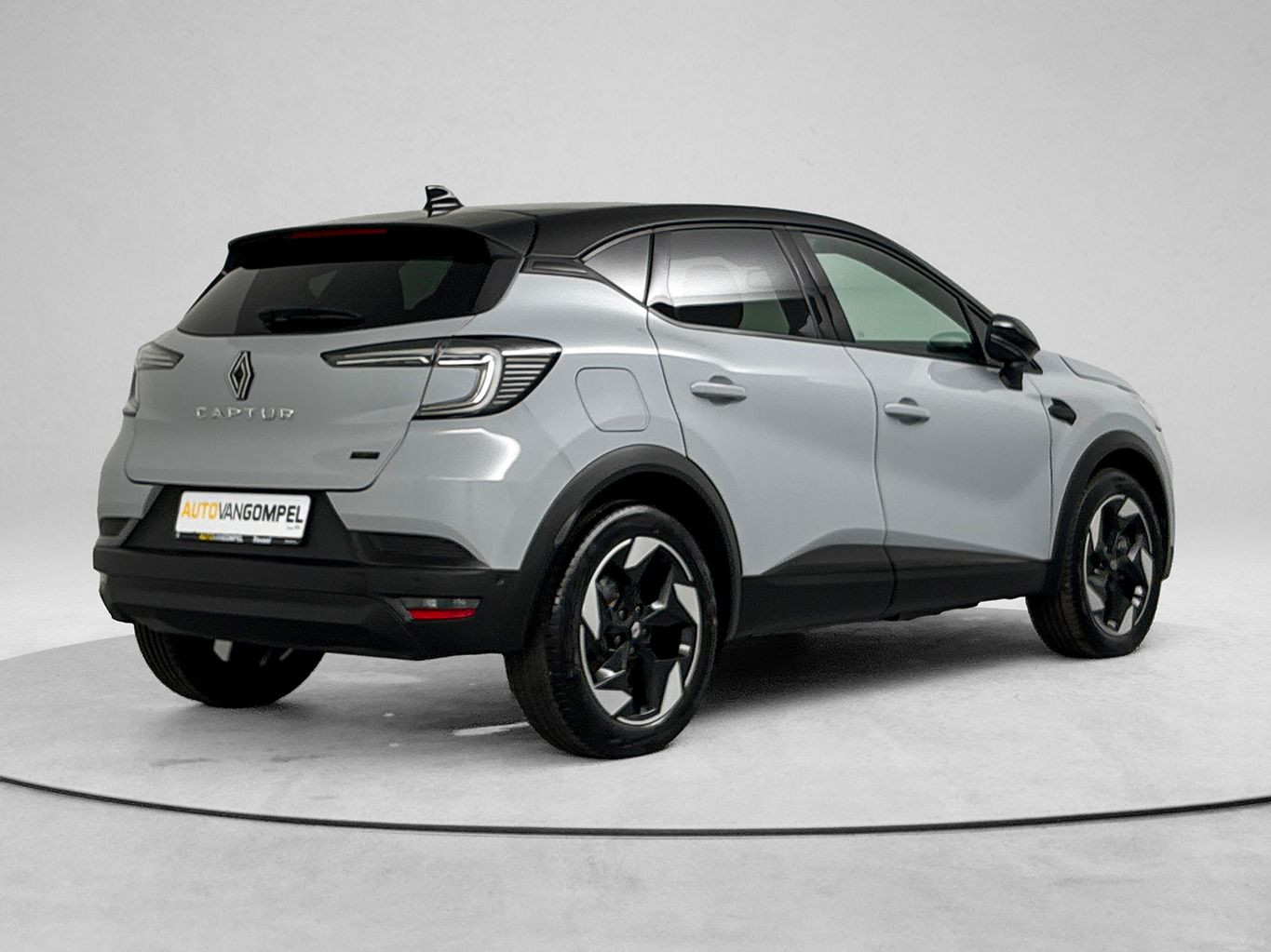 Renault Captur 1.8 E-Tech full hybrid 160 techno | CAMERA | NAVI
