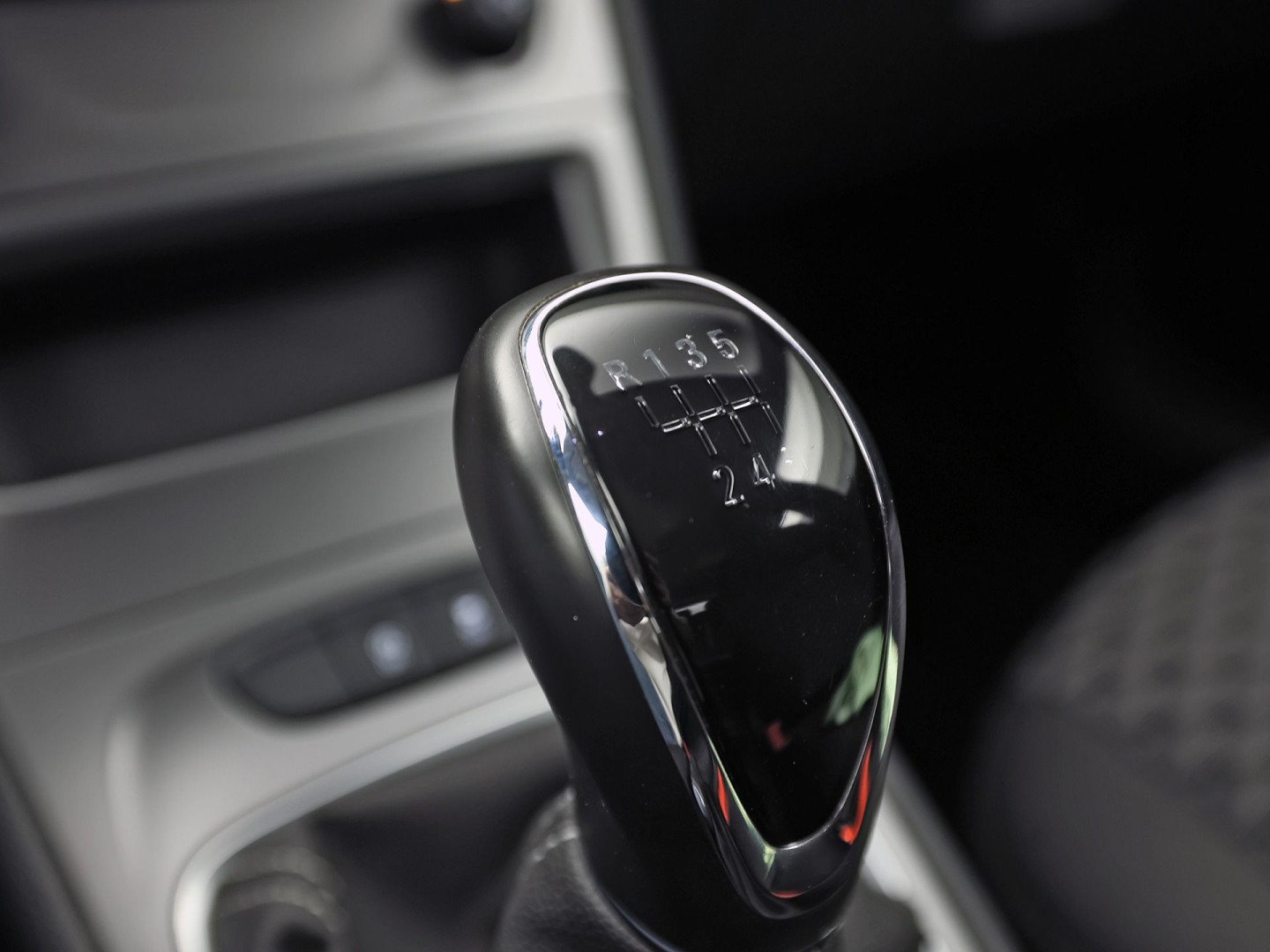 Opel Astra Sports Tourer 1.2 Sport (APPLE CARPLAY, NAVIGATIE, CRUISE, TREKHAAK, SPORTSTOELEN, PARKEERSENSOREN, NIEUWSTAAT)