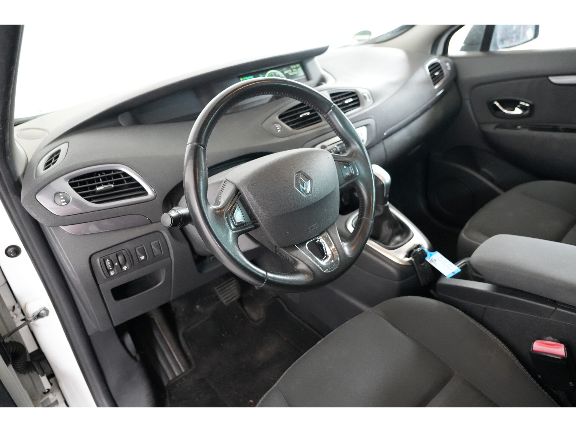 Renault Grand Scénic 1.5 dCi Bose | Trekhaak | Stl. verw. | Cruise