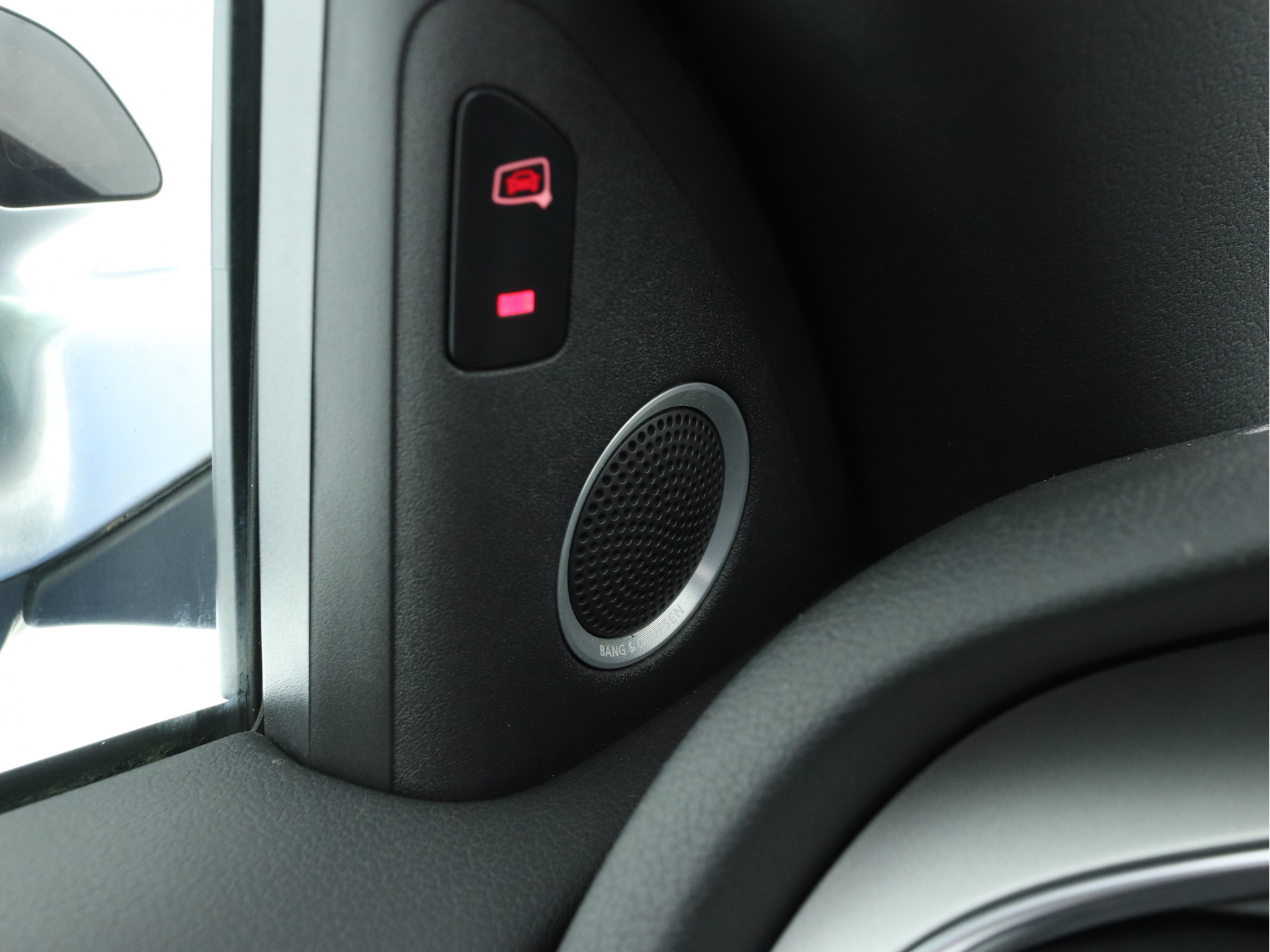 Audi S5 Cabriolet 3.0 TFSI Quattro Aut. *LEATHER | BI-XENON | NAVI-FULLMAP | BANG/OLUFSEN-AUDIO | PDC | ECC | CRUISE | CAMERA | SHIFT-PADDLES | MEMORY-PACK | HAEATED/VENTILATED-SPORTSEATS | AIRSCARF | CARBON-INLAY | KEY