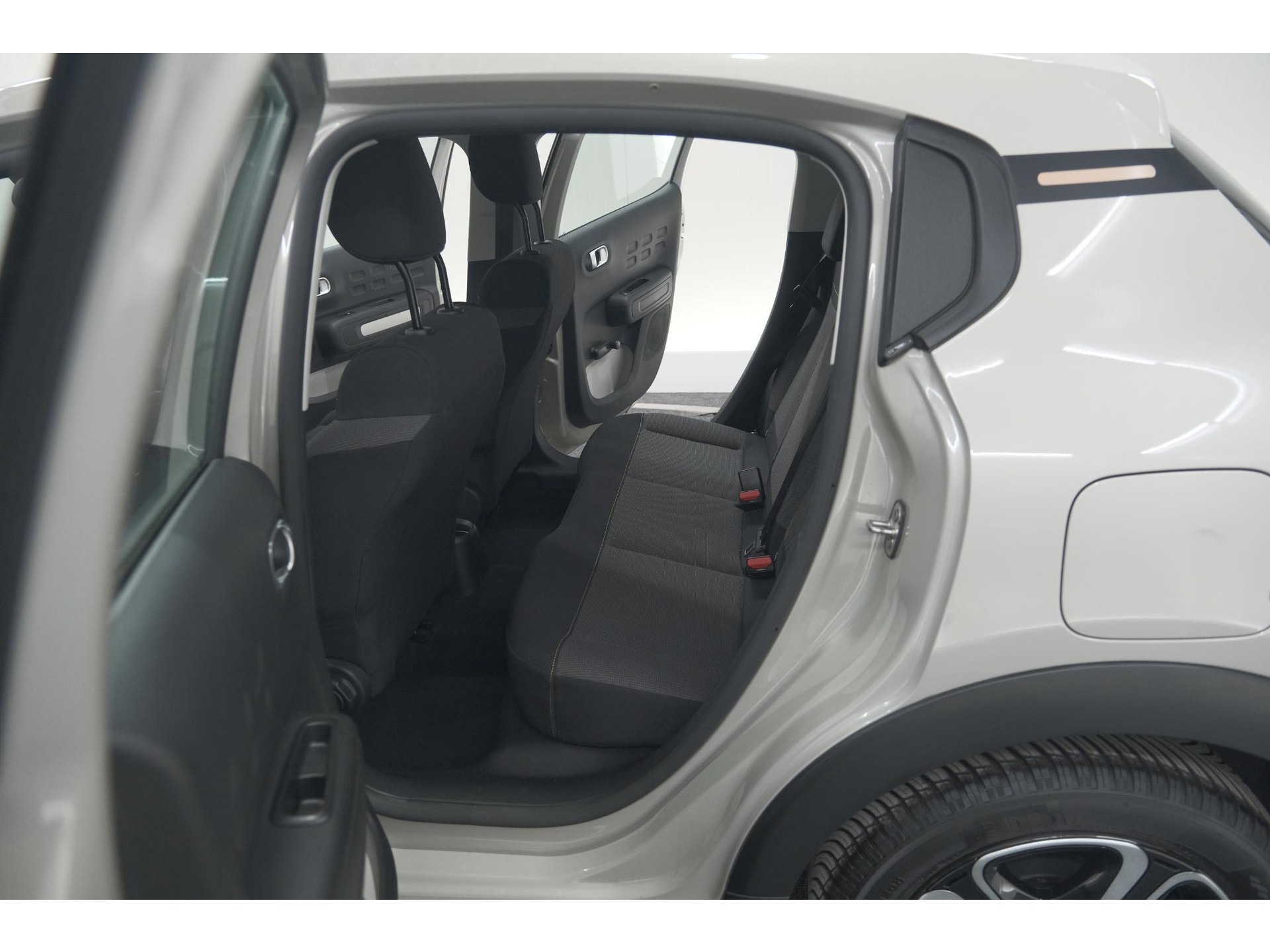 Citroen C3 PureTech 82 C-Series | Climate Control | Apple Carplay | Stoelverwarming | LED Koplampen