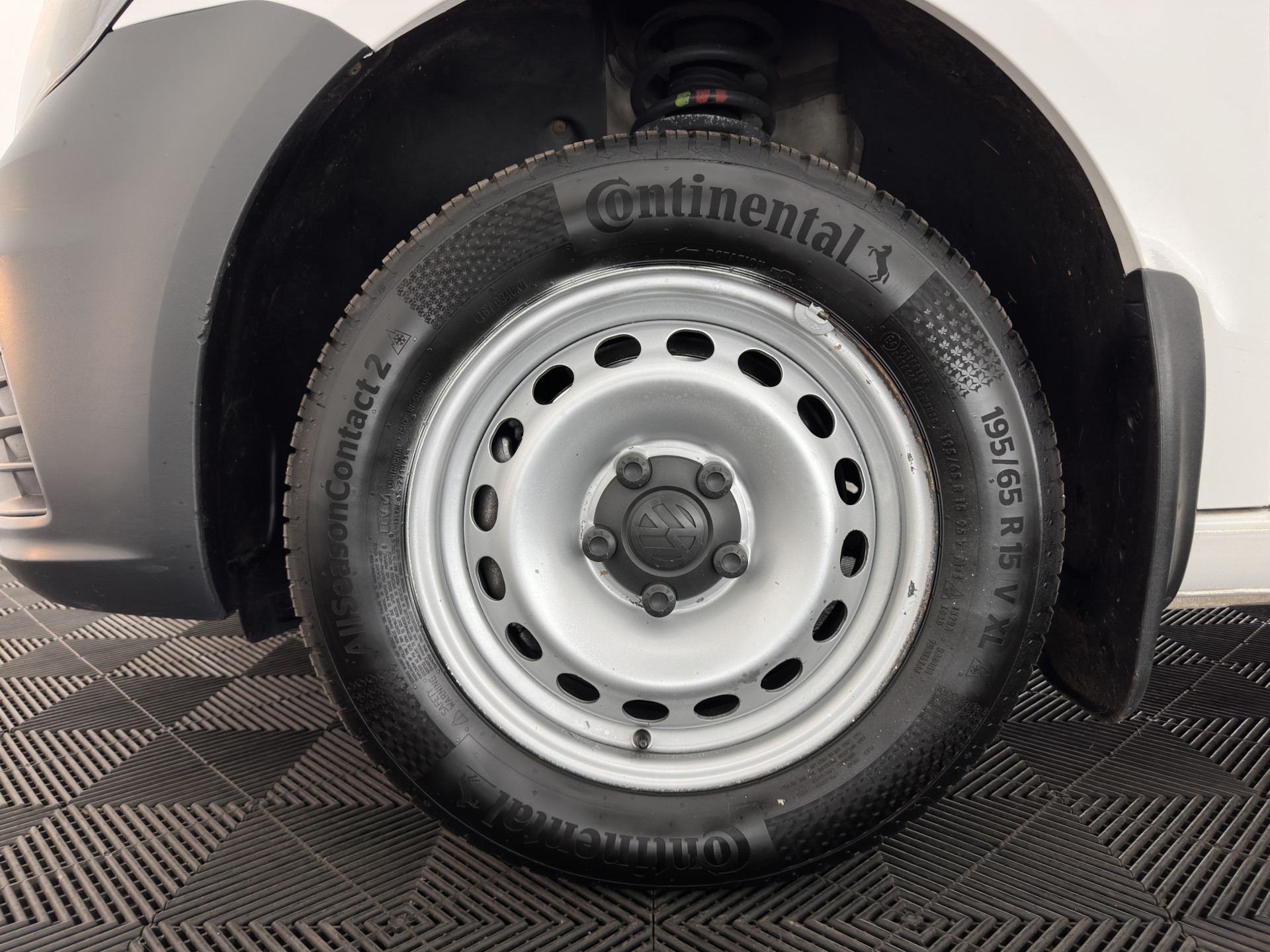 Volkswagen Caddy 1.4 TGI L2H1 EcoFuel Maxi *CRUISE | PDC | COMFORT-SEATS | RADIO-CD/MP3*