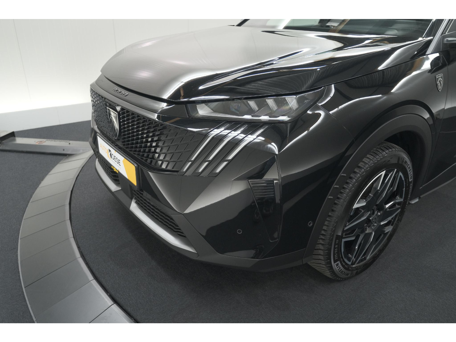 Peugeot 3008 1.2 Hybrid 145 GT | 360 Vision Pack | Adaptieve Cruise Control | Stoelen Pakket Inclusief Verwarmde Achterbank