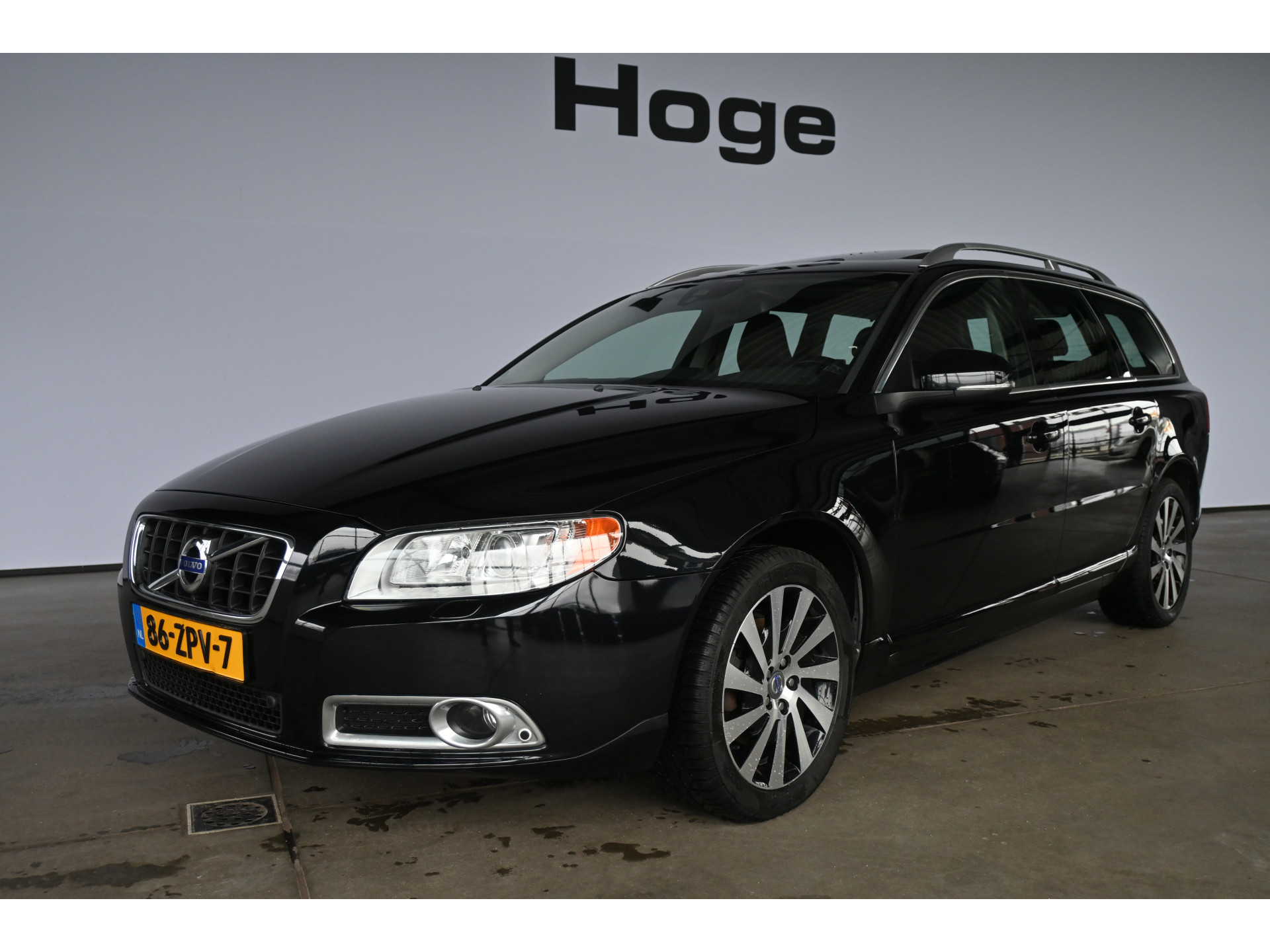 Volvo V70 1.6 T4 Limited Edition Automaat Clima Navigatie Schuif/Kanteldak Goed Onderhouden! Inruil Mogelijk!