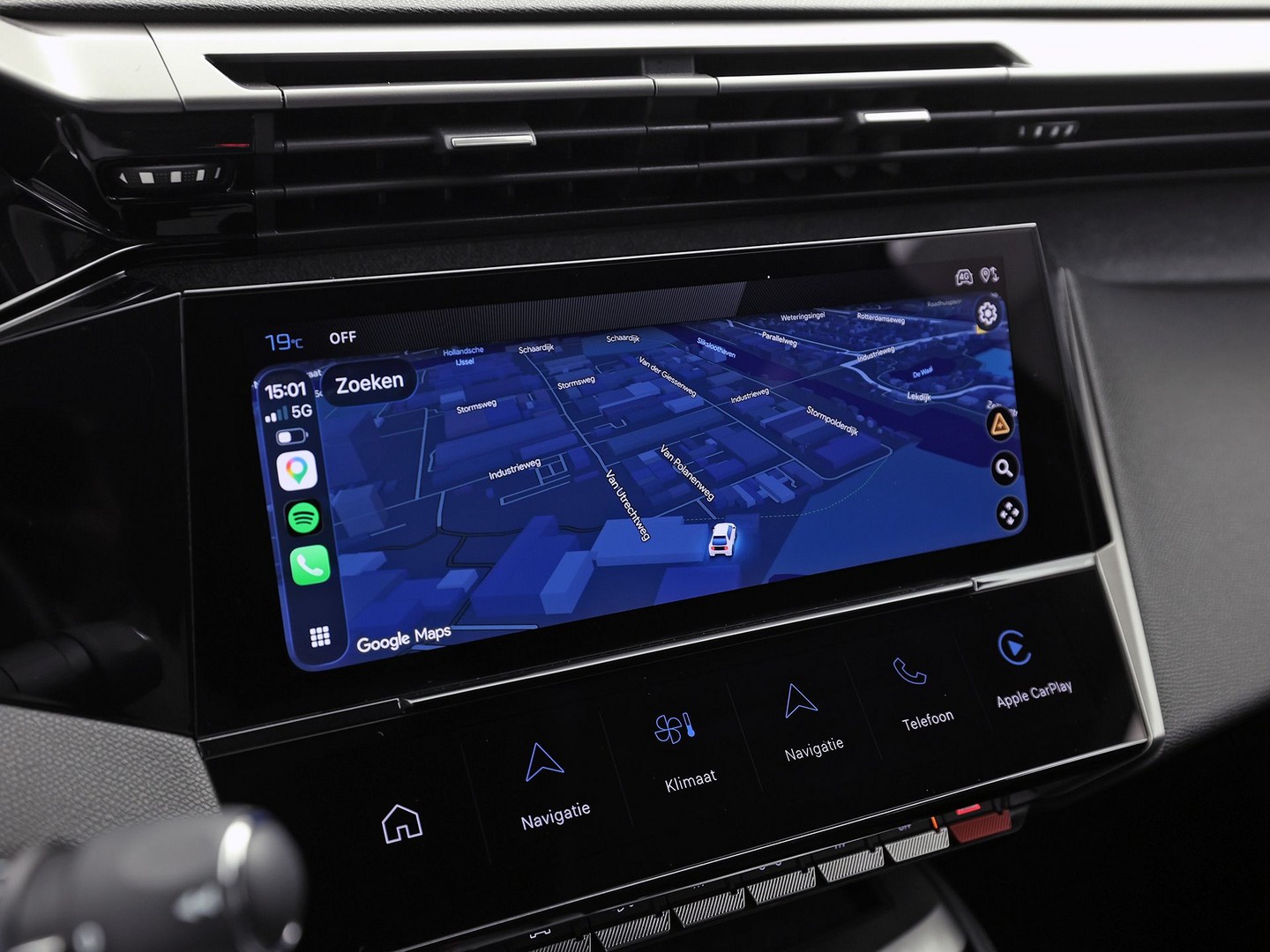 Peugeot 308 SW 1.6 Plug-in Hybrid 180 Allure 180Pk Automaat (APPLE CARPLAY, GROOT NAVI, 360 CAMERA, LEDER, SPORTSTOELEN, GETINT GLAS, ADAPTIVE CRUISE, KEYLESS, NIEUWSTAAT)