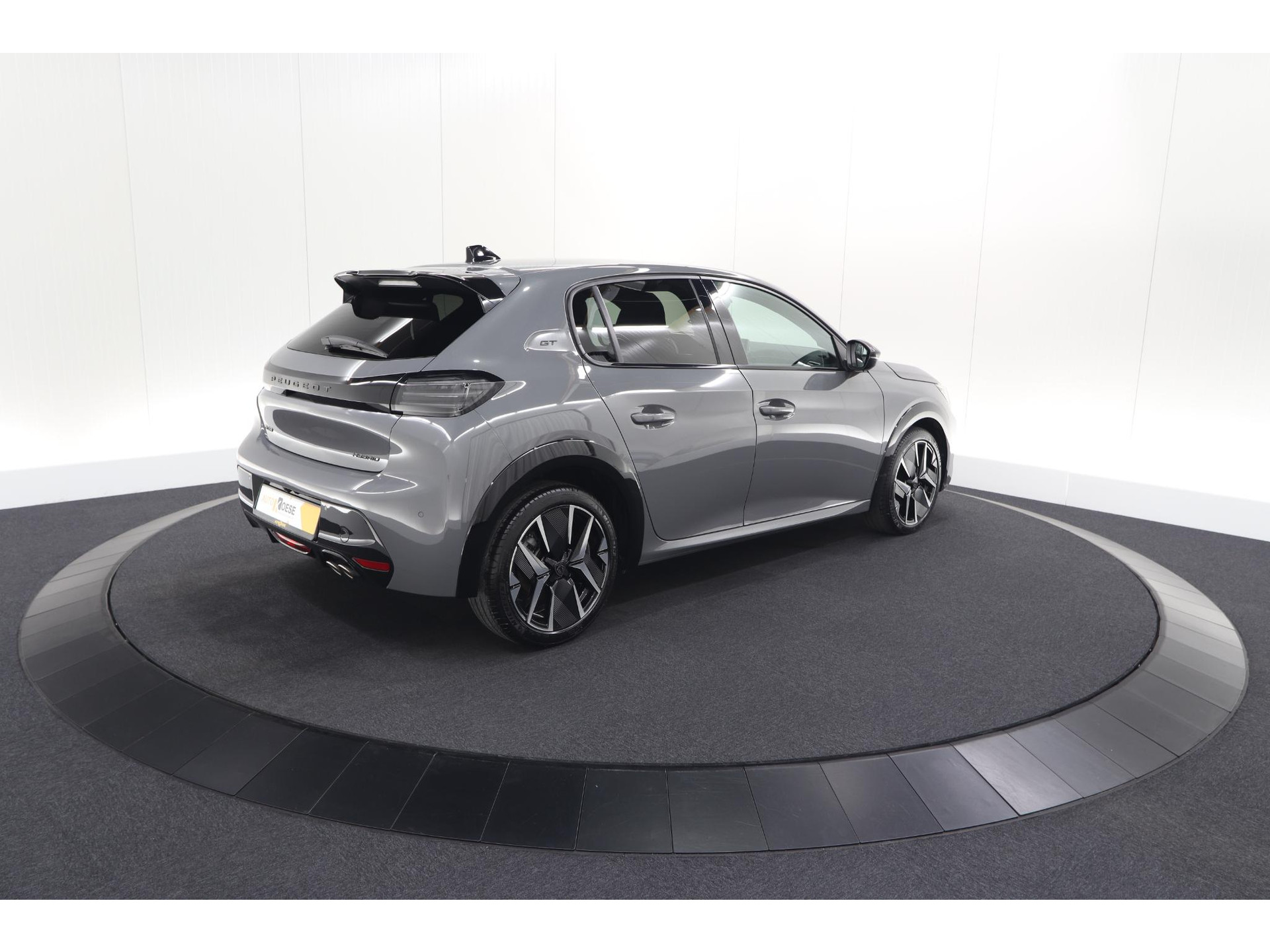 Peugeot 208 1.2 Hybrid 145 e-DCS6 GT | Alcantara Pakket | Camera | Apple Carplay | Stoelverwarming