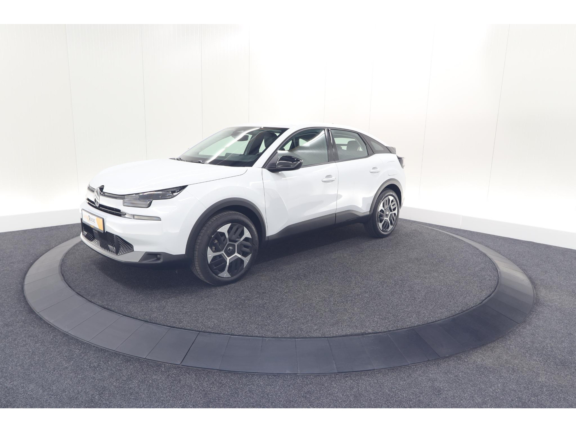 Citroen C4 Hybrid 136 e-DCS6 Plus | Camera | Apple Carplay | Navigatie | Parkeersensoren