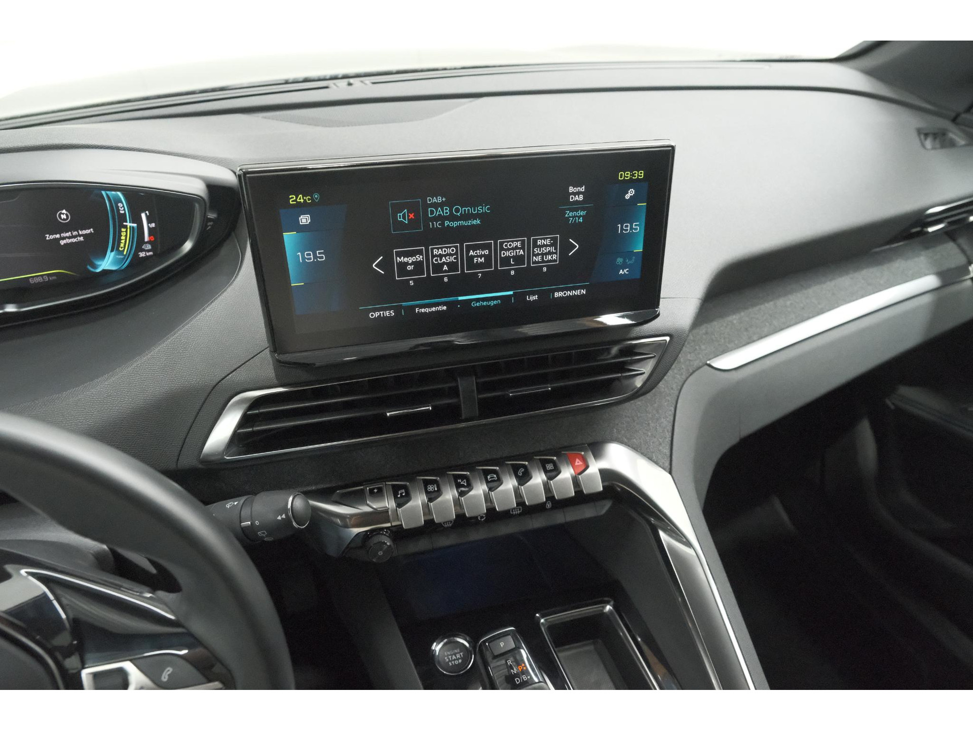 Peugeot 3008 1.6 PLUG-IN HYbrid 225 Allure | Camera | Dodehoekdetectie | Navigatie