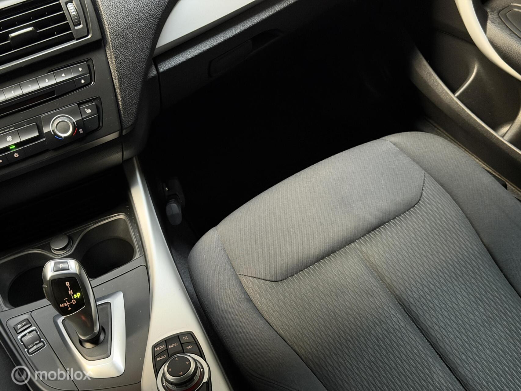 BMW 1-serie 116i | Automaat | Nieuwe ketting | NAP |Trekhaak
