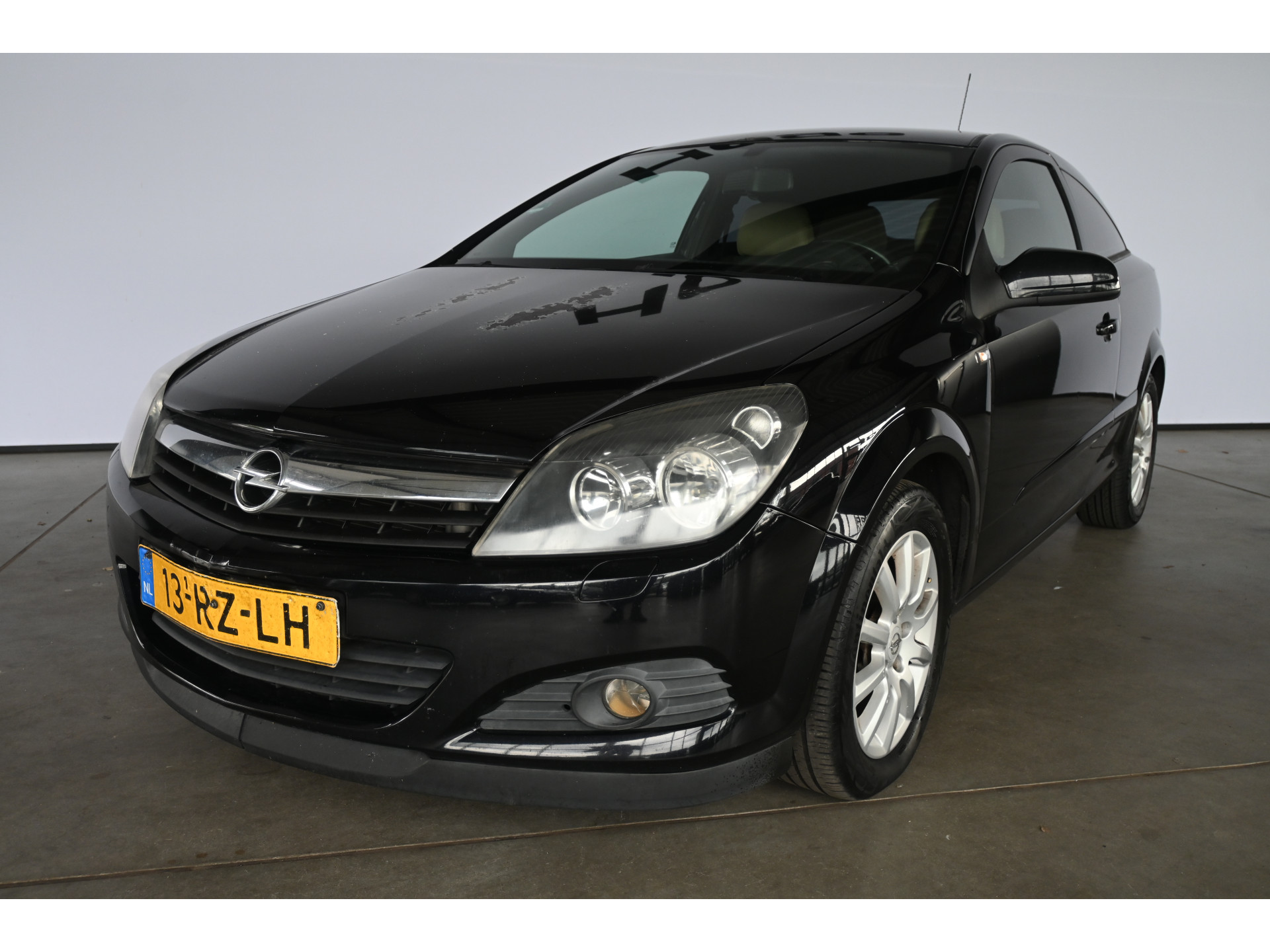 Opel Astra GTC 1.6 Sport Airco Cruise Control Trekhaak All in Prijs! Inruil Mogelijk!