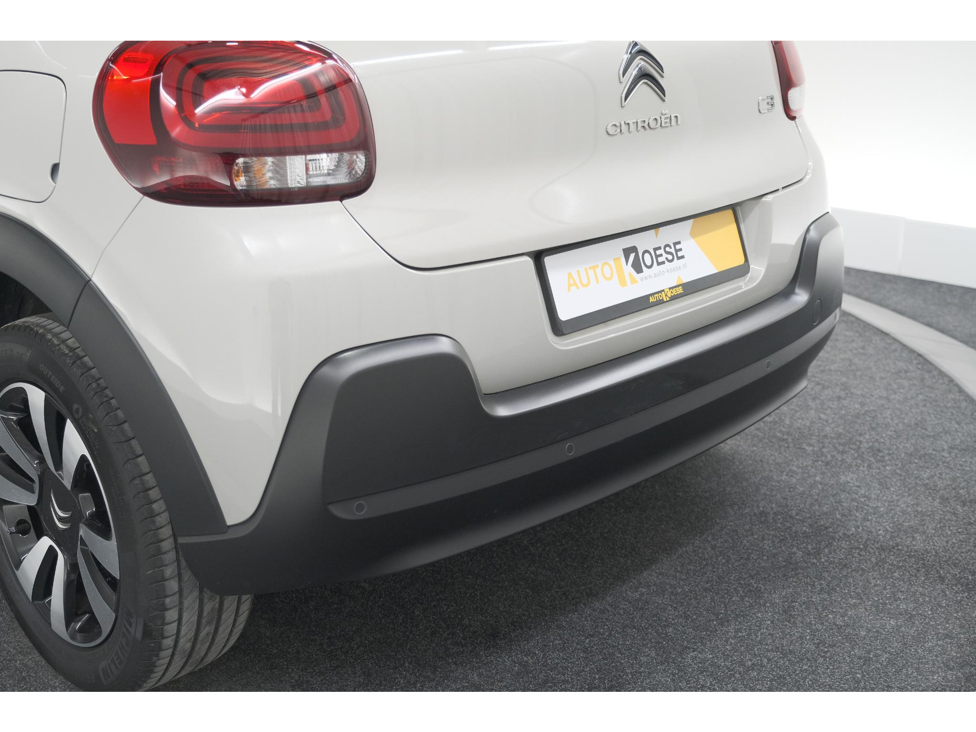 Citroen C3 PureTech 82 S&S Feel Edition | Apple Carplay | Parkeersensoren | Stoelverwarming | Climate Control