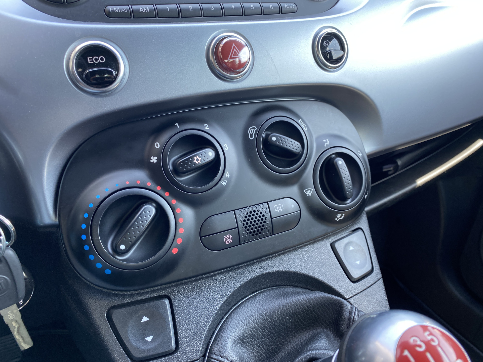 Fiat 500 0.9 TwinAir Turbo 500S | sportstoelen | airco | lichtmetalen velgen | bluetooth | 87.000 KM