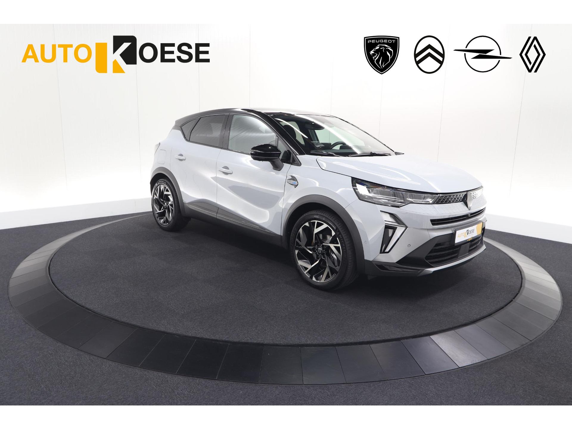 Renault Captur 1.8 E-Tech full hybrid 160 esprit Alpine | 360 Camera | Adaptieve Cruise Control | Dodehoekdetectie | Stuurwielverwarming