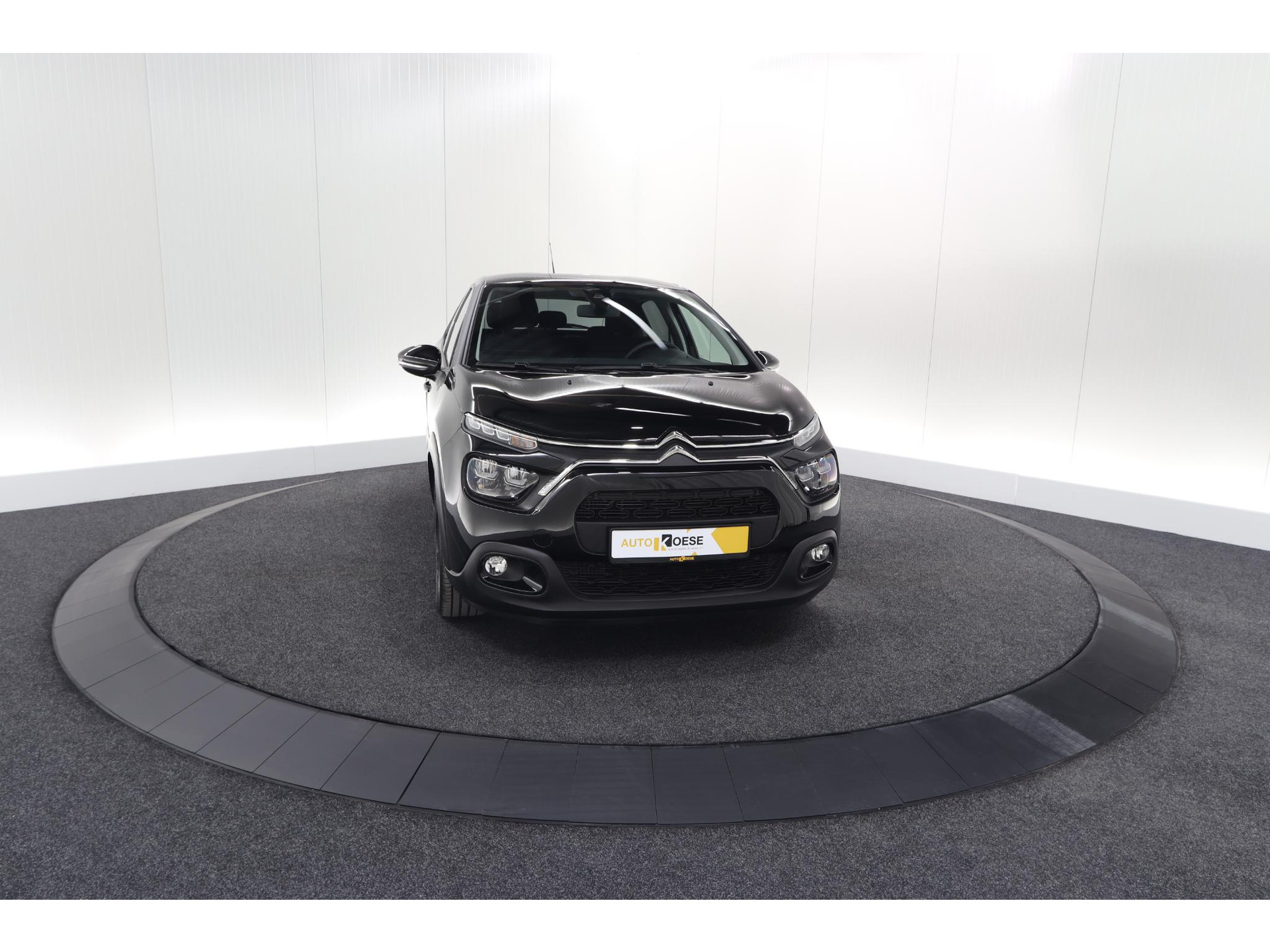 Citroen C3 PureTech 110 EAT6 Max | Apple Carplay | Parkeersensoren | Climate Control | 16 Inch Lichtmetalen Velgen