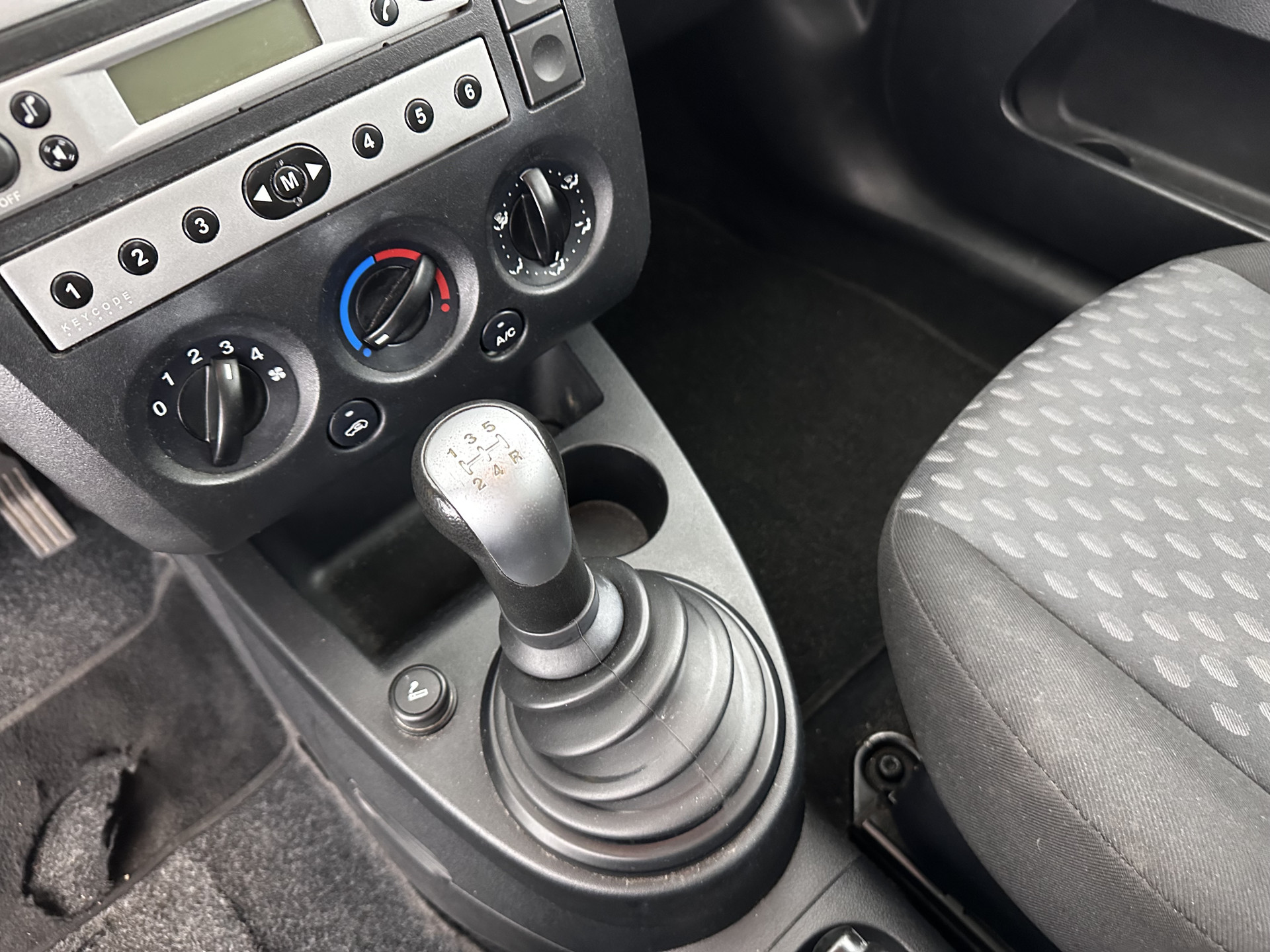 Ford Fiesta 1.3 Futura * AIRCO | RADIO-CD | 16"ALU *