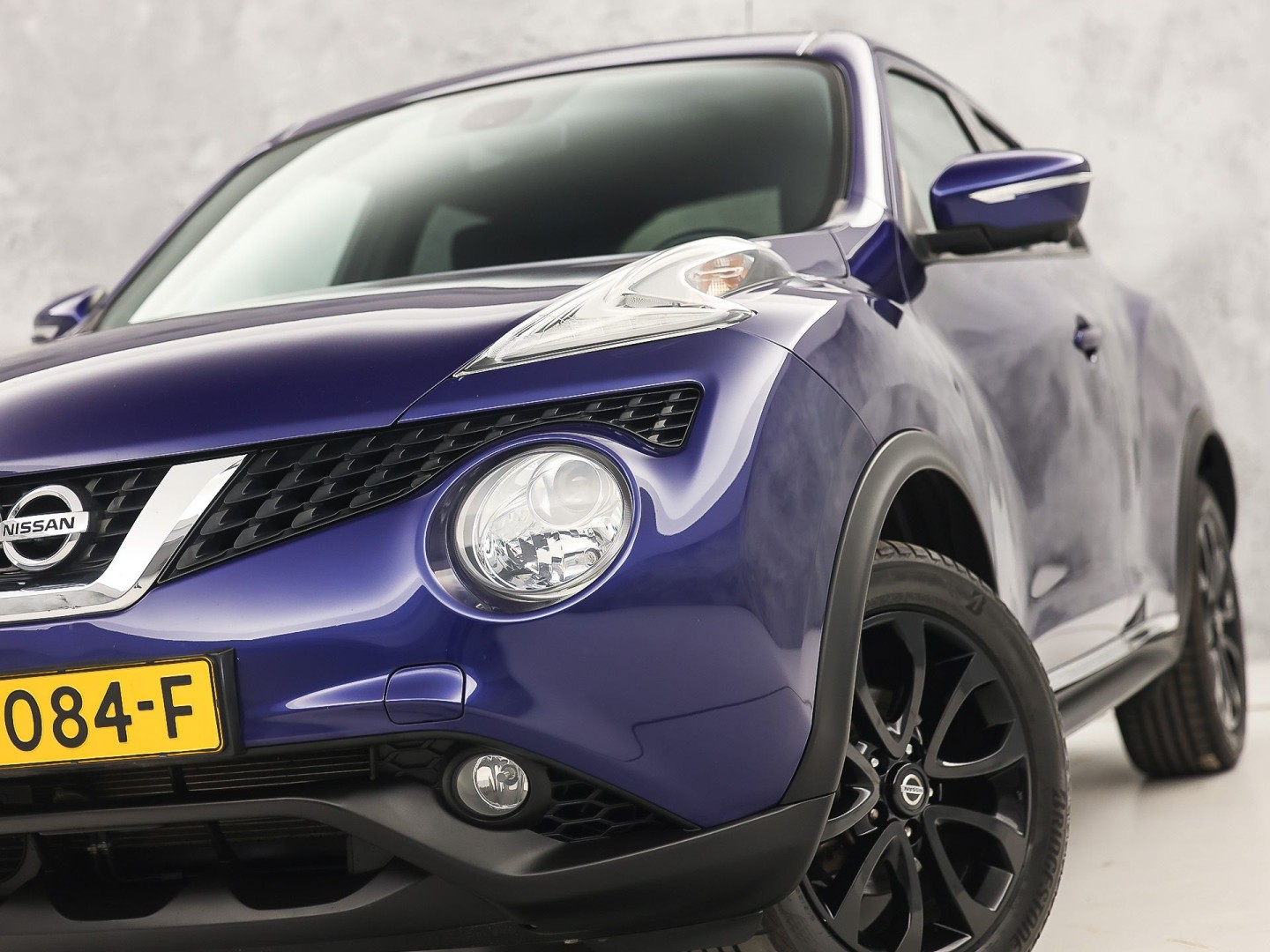 Nissan Juke 1.6 Sport Automaat (NAVIGATIE, CLIMATE, 360 CAMERA, SPORTSTOELEN, ALCANTARA, ZWART HEMEL, GETINT GLAS, NIEUWE APK, NIEUWSTAAT)