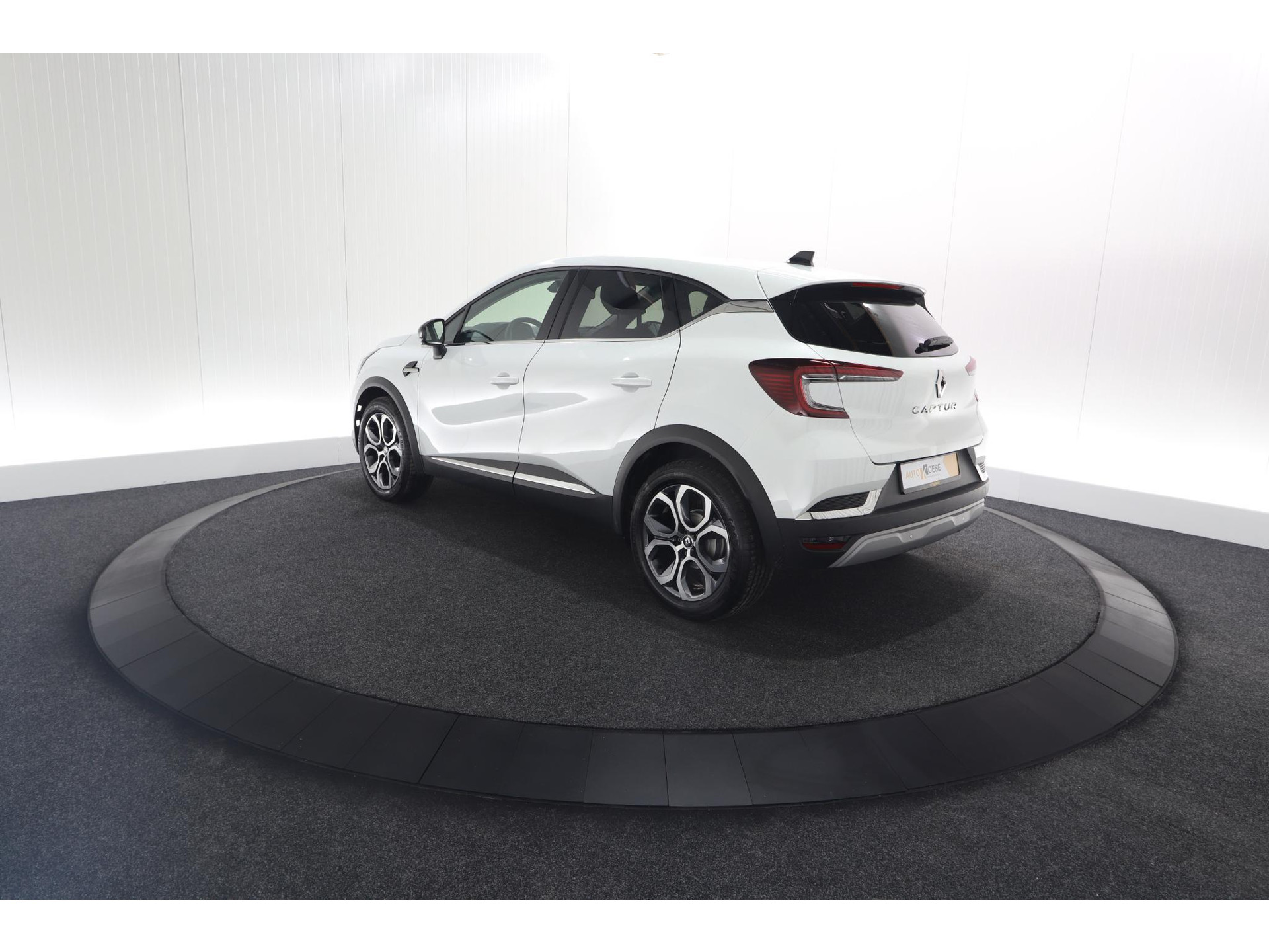 Renault Captur TCe 90 Techno | Camera | Navigatie | Pack Winter | Apple Carplay