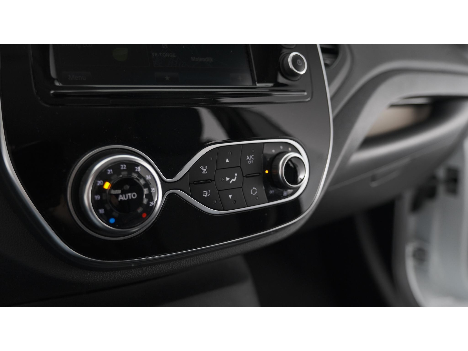 Renault Captur 1.3 TCe Intens | Trekhaak afneembaar | Navigatie | Parkeersensoren