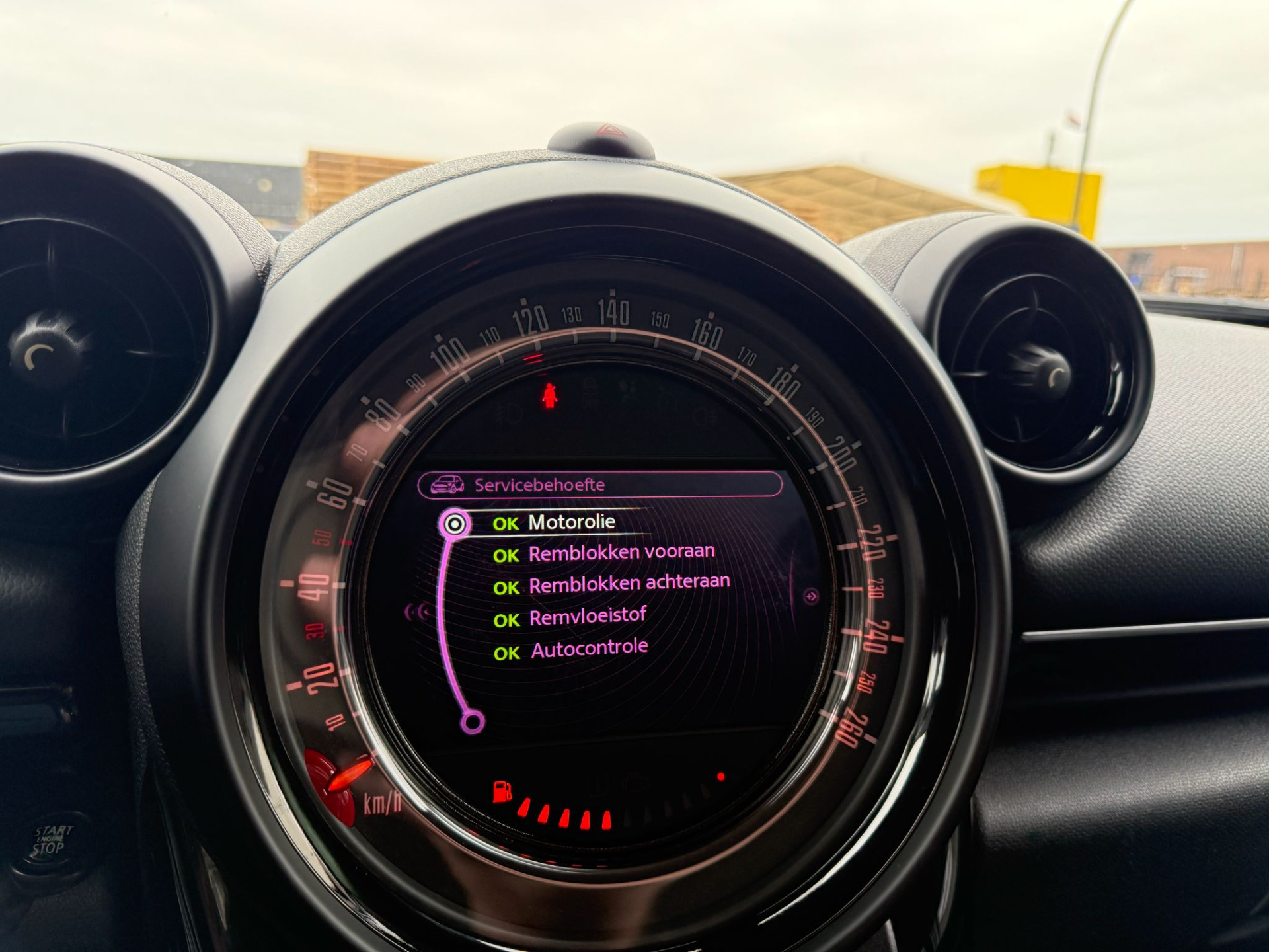 MINI Mini 1.6 John Cooper Works | 1E EIGENAAR | 3/6/12MND GARANTIE | AUTOMAAT | JOHN WORKS | XENON | CRUISE | NAVI |