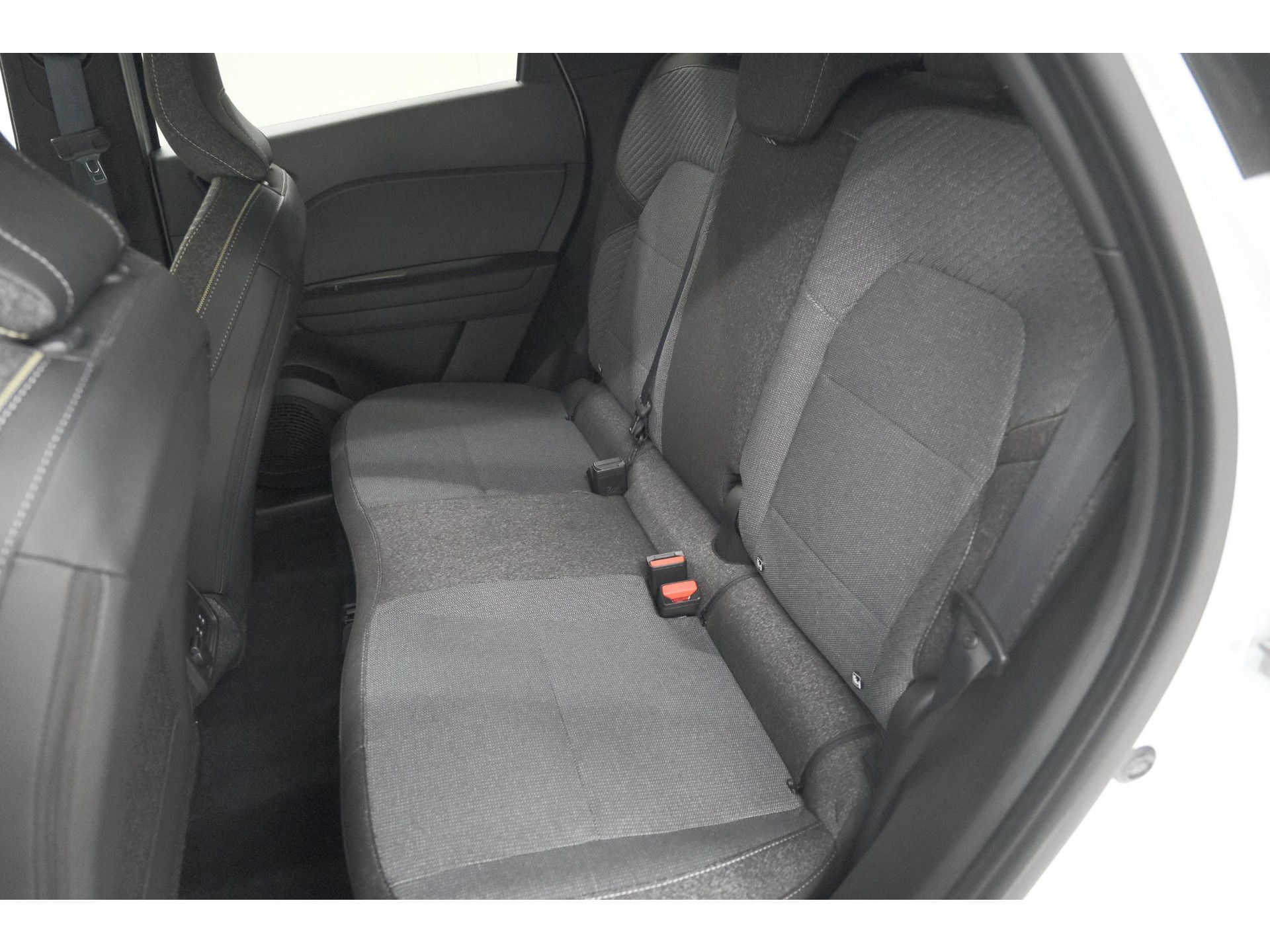 Renault Captur 1.8 E-Tech full hybrid 160 techno | Camera | Adaptieve Cruise Control | Navigatie