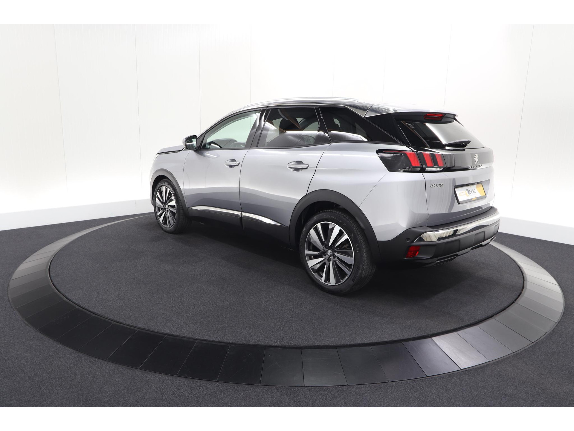 Peugeot 3008 PureTech 130 EAT8 Blue Lease Premium | Elektrische Kofferklep | Dodehoekdetectie | Stoelen-Pakket