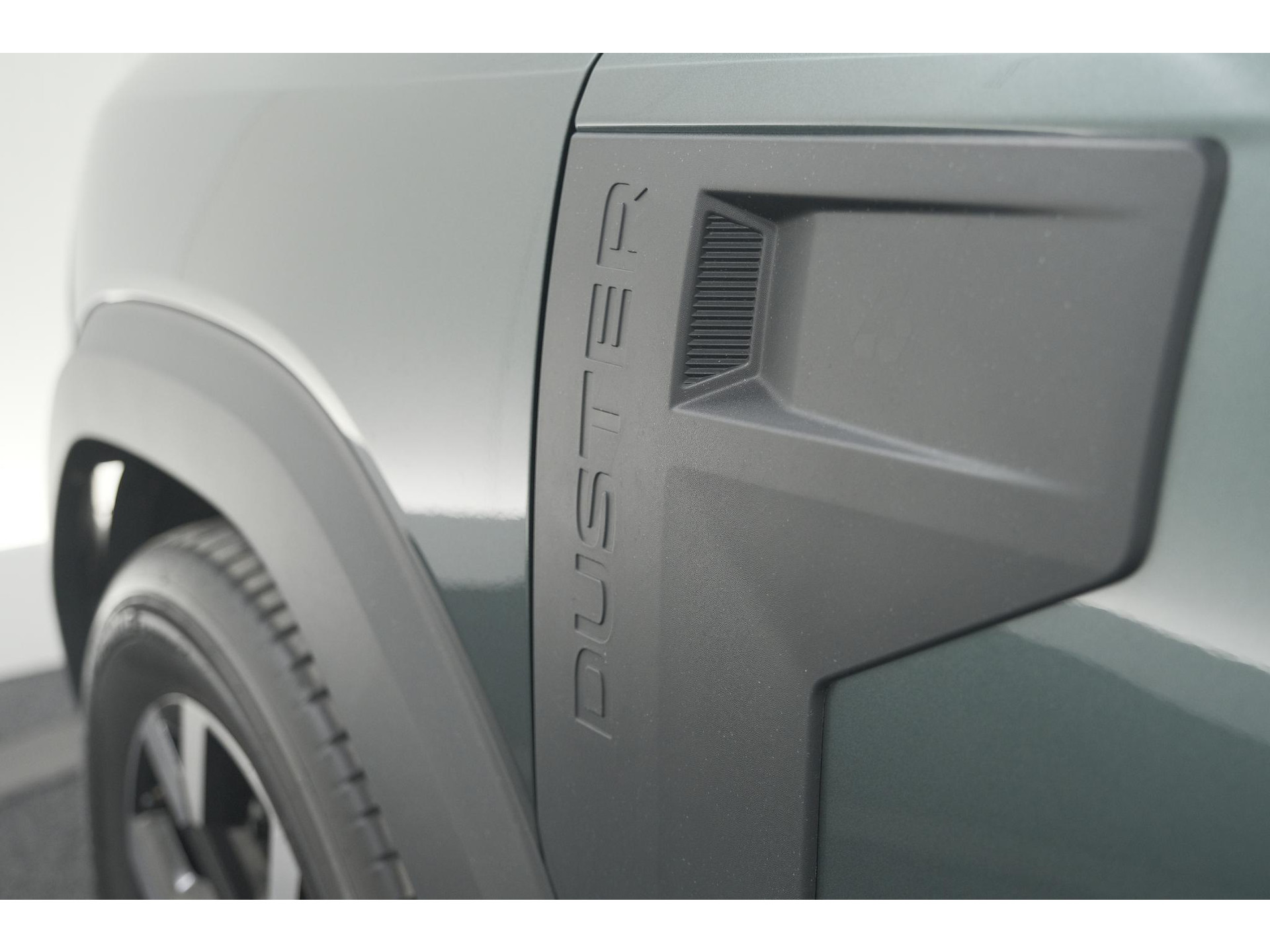 Dacia Duster Mild Hybrid 130 Extreme | Camera | Apple Carplay | Parkeersensoren | Stuurwielverwarming