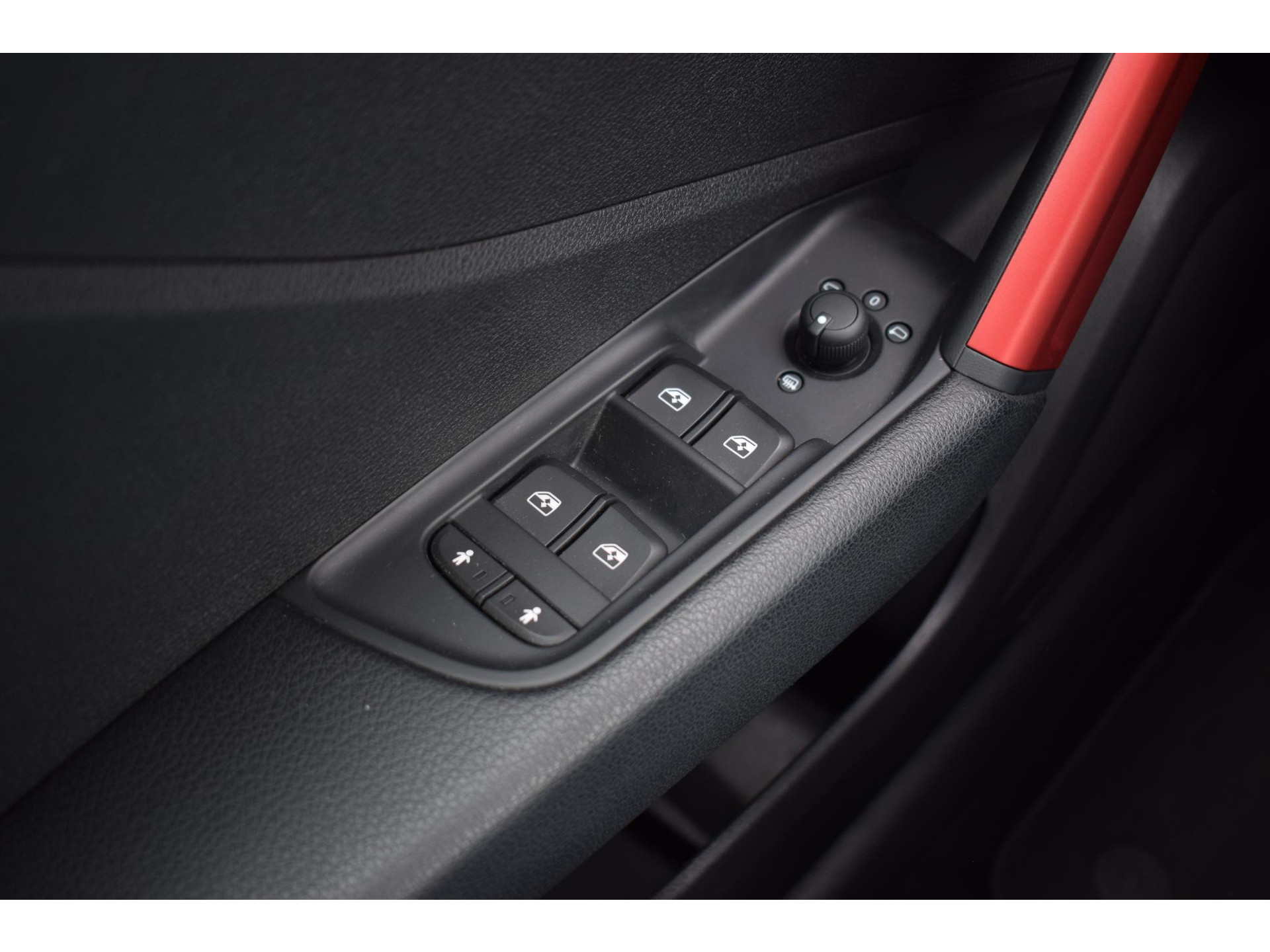 Audi Q2 30 TFSI Design Pro Line Plus | Stoelverwarming | Cruise | Navi | Climate